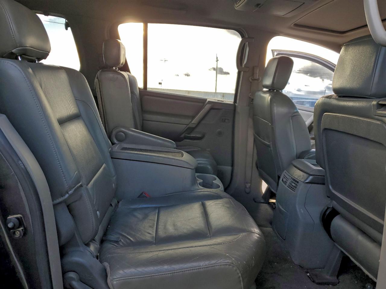 2004 Nissan Armada Se Gray vin: 5N1AA08B64N710838