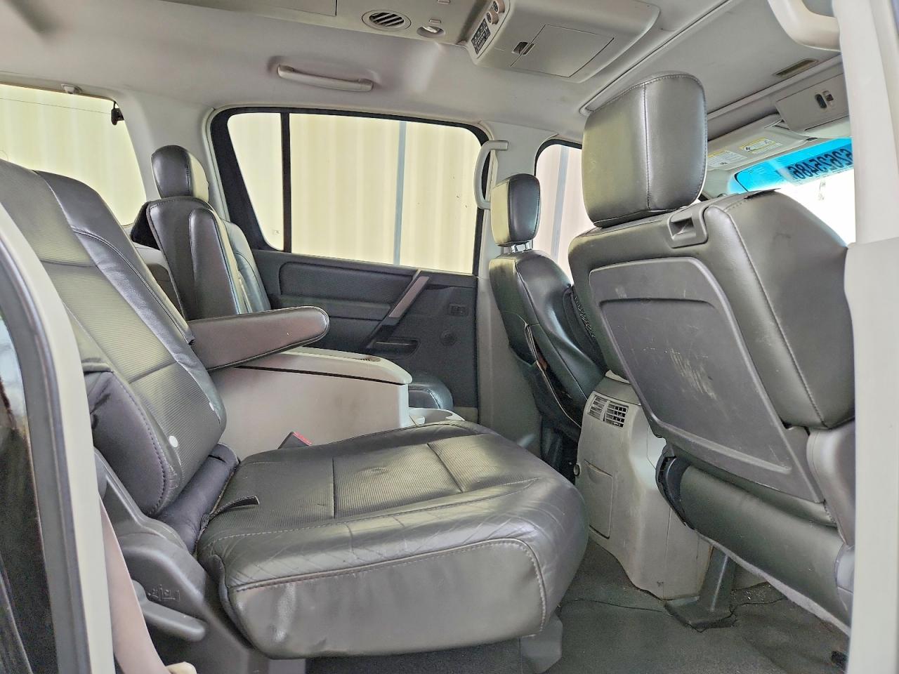 2004 Nissan Armada Se Black vin: 5N1AA08B94N736284