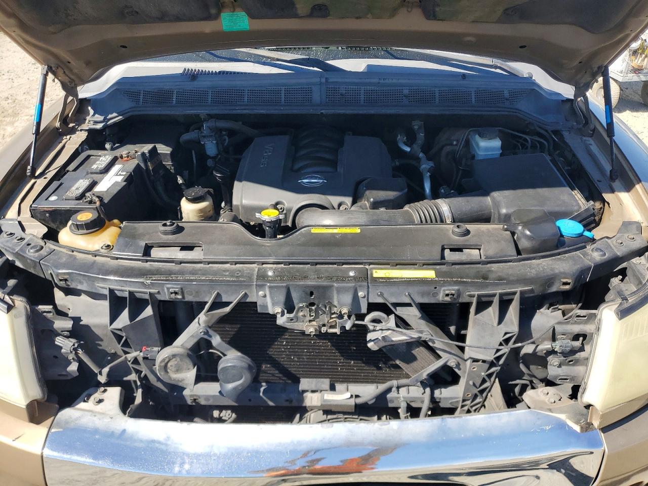 2005 Nissan Armada Se Gold vin: 5N1AA08B95N707918