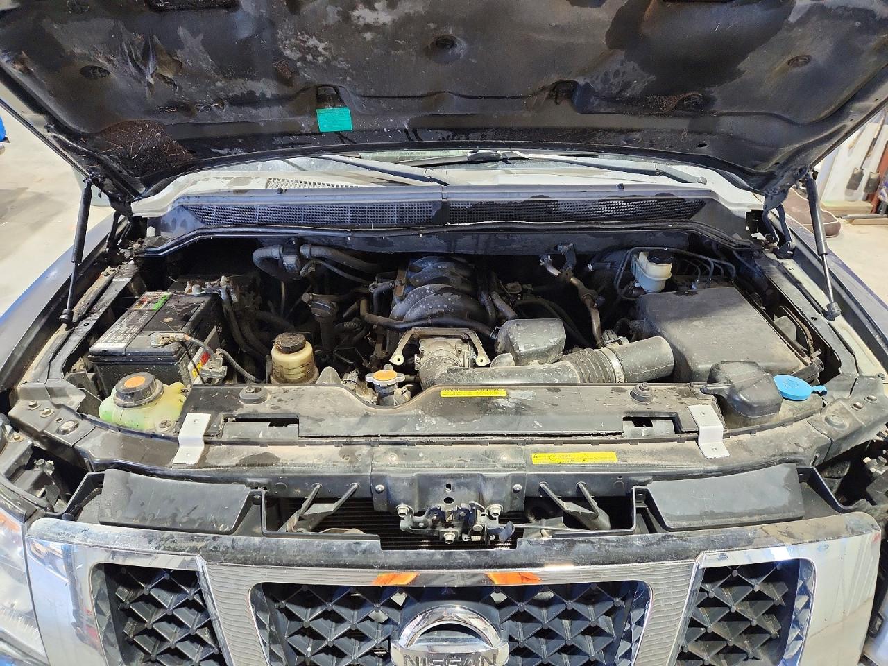2008 Nissan Armada Se Gray vin: 5N1AA08C08N624732