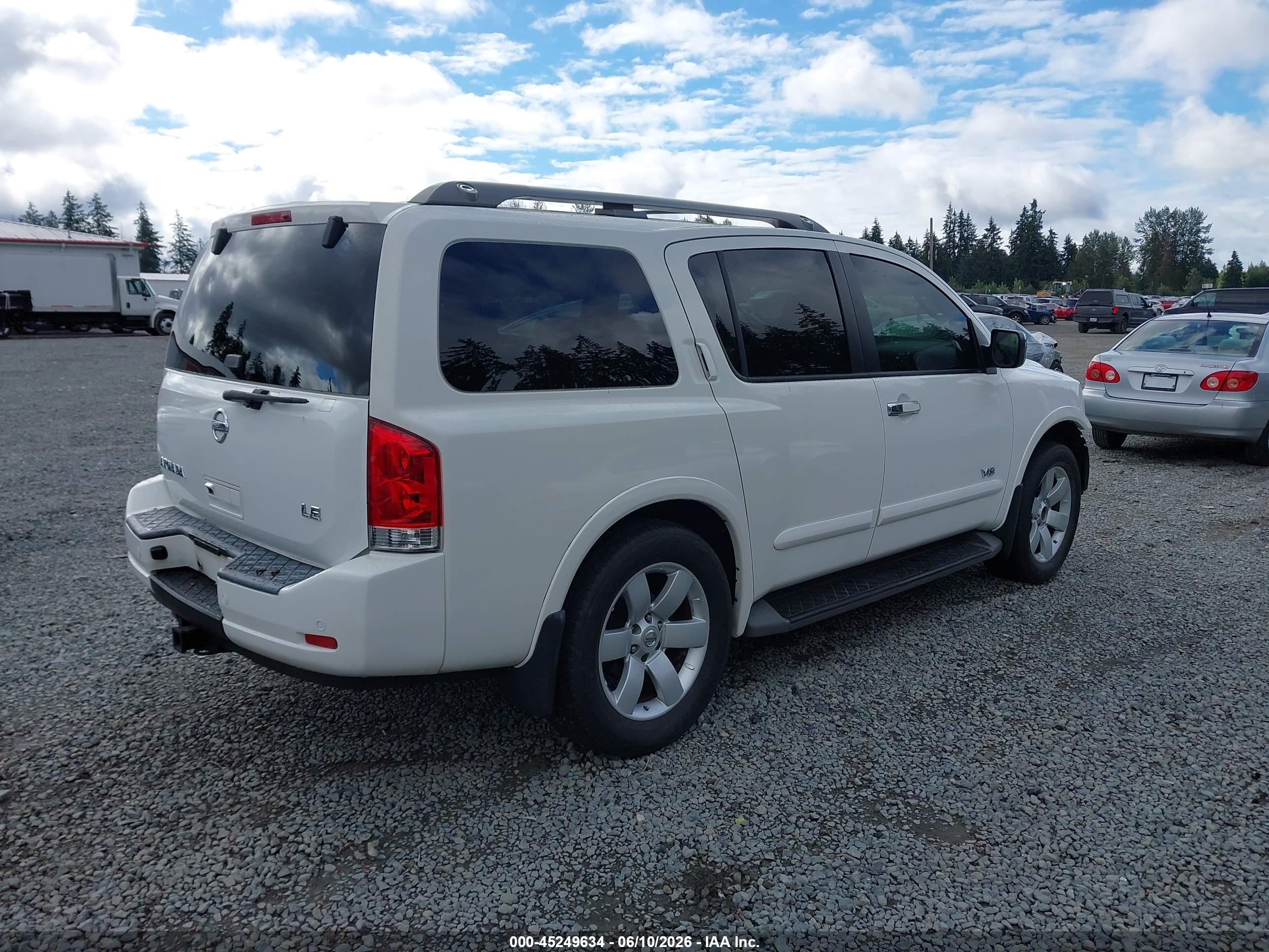 2008 Nissan Armada Le White vin: 5N1AA08C88N601103