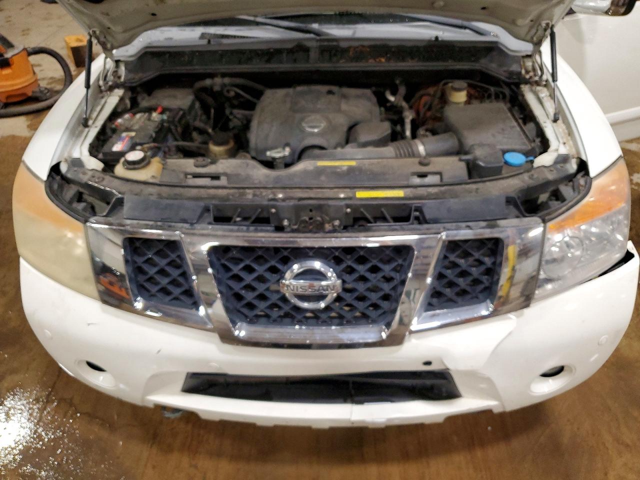 2008 Nissan Armada Se/le White vin: 5N1AA08CX8N624009