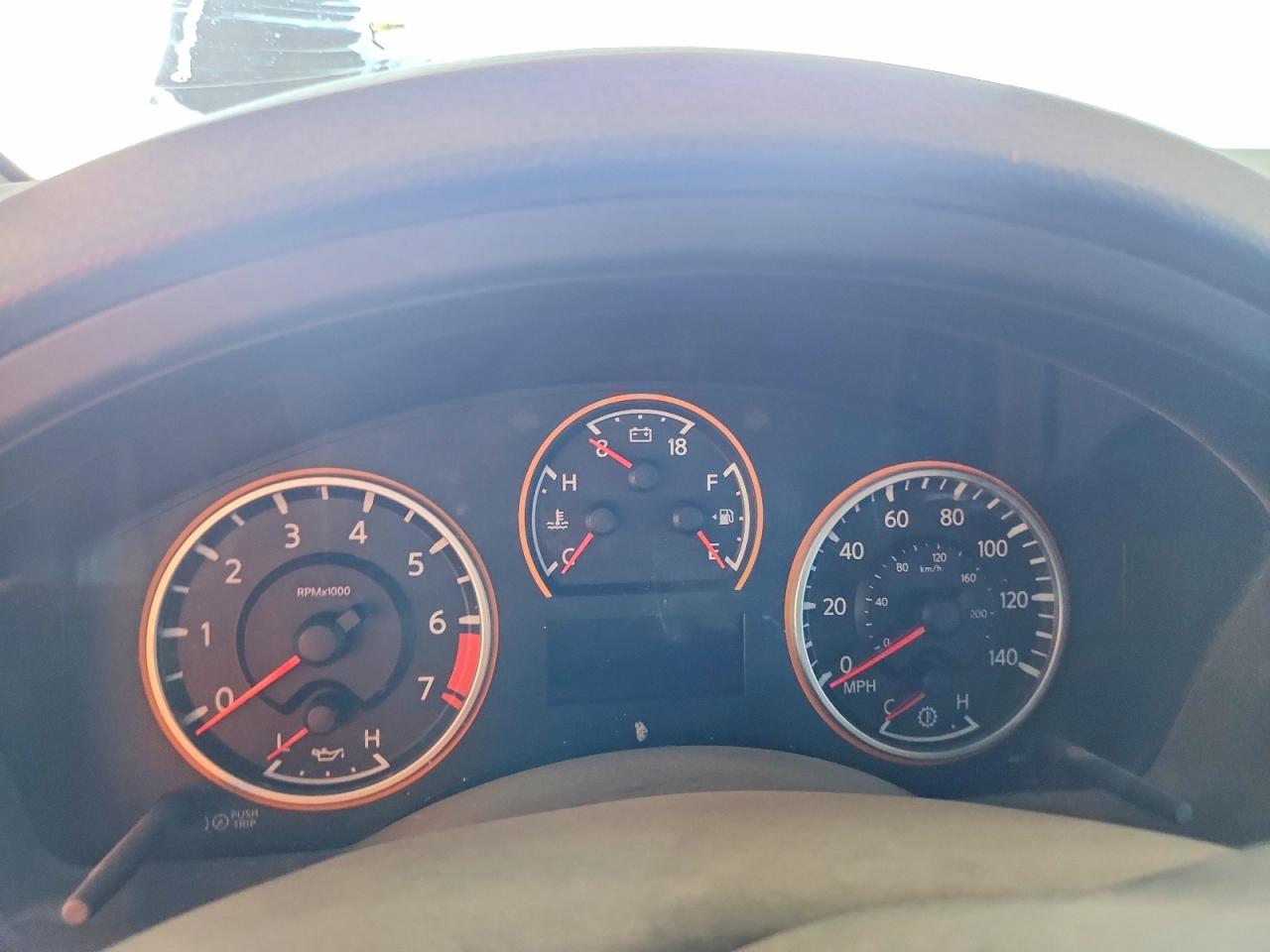2008 Nissan Armada Se Silver vin: 5N1AA08DX8N608854