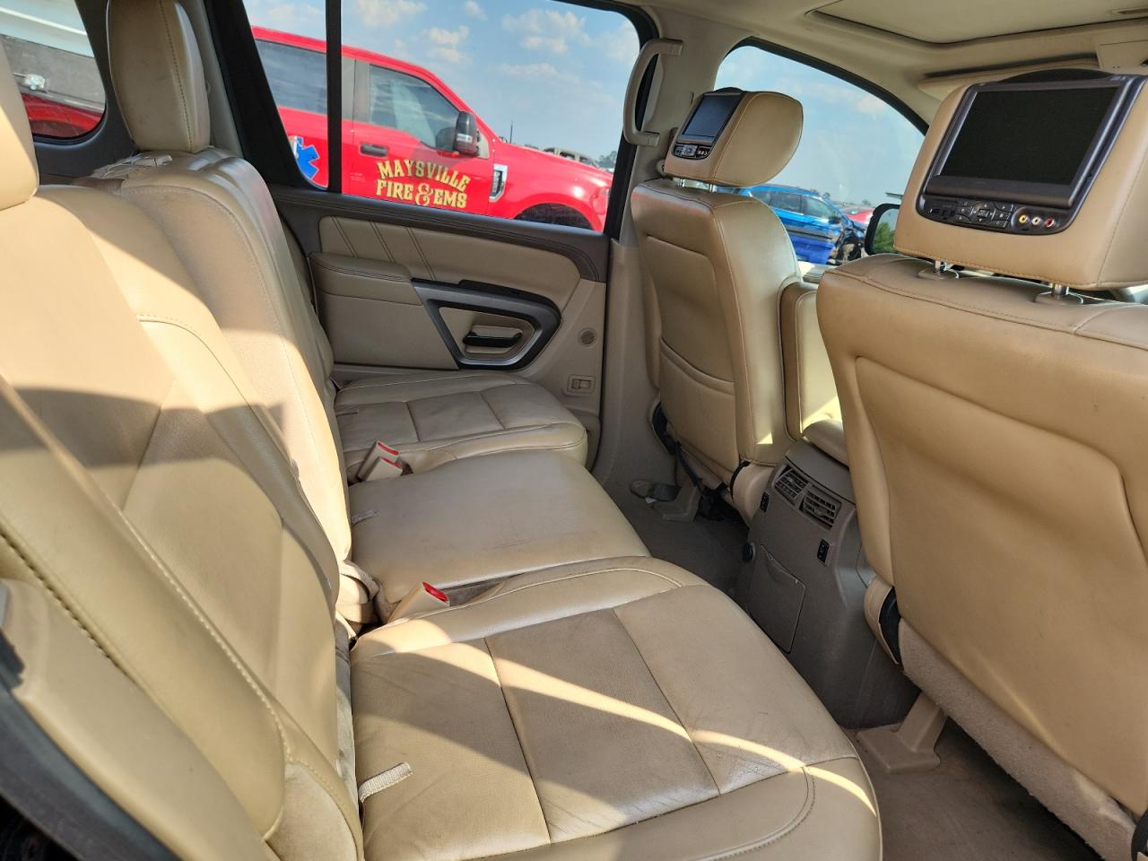 2015 Nissan Armada Platinum Black vin: 5N1AA0NC0FN609388