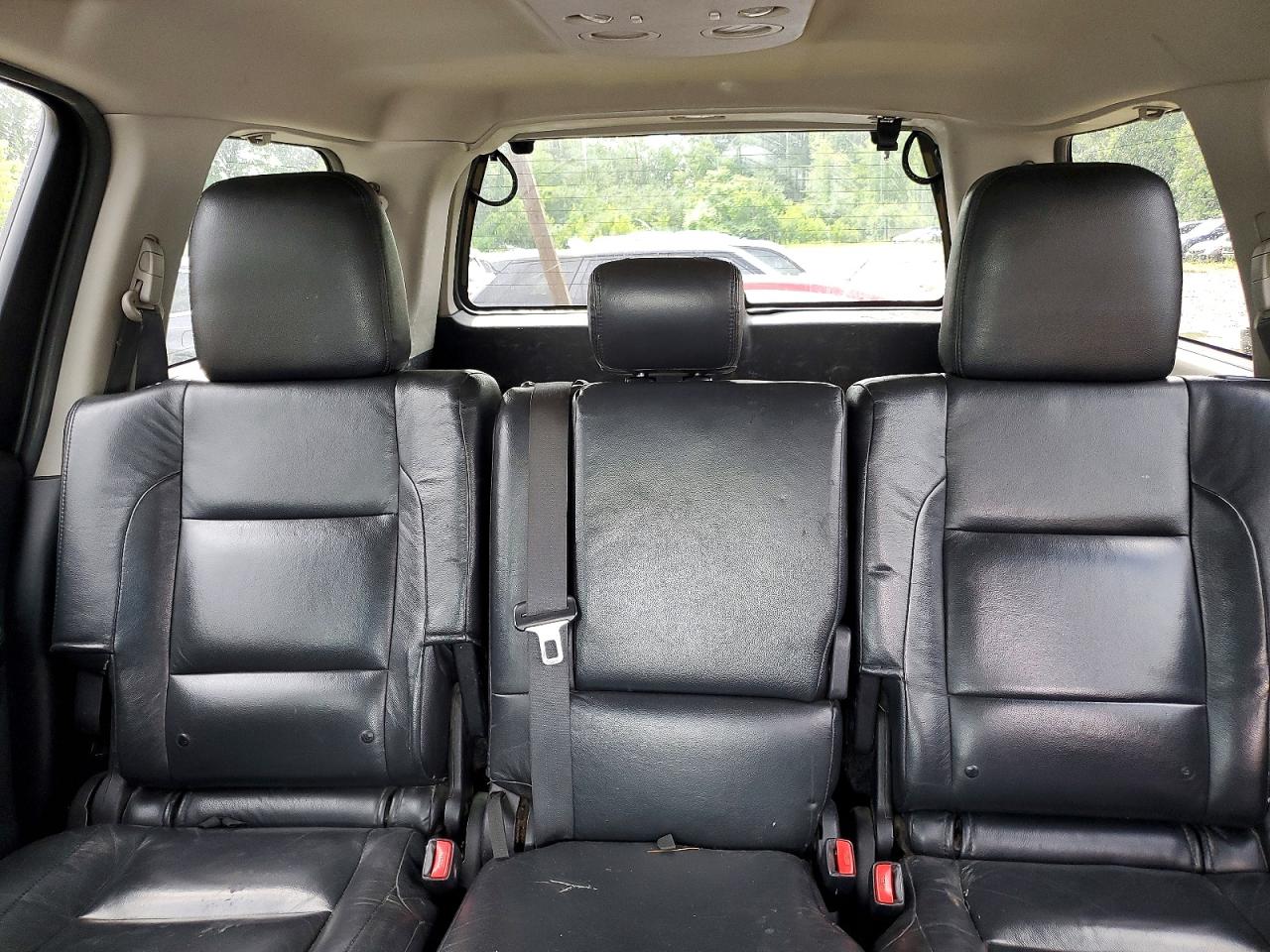 2013 Nissan Armada Sv Silver vin: 5N1AA0NC2DN608126