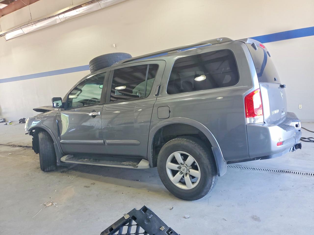 2015 Nissan Armada Sv Серый vin: 5N1AA0NC2FN600322