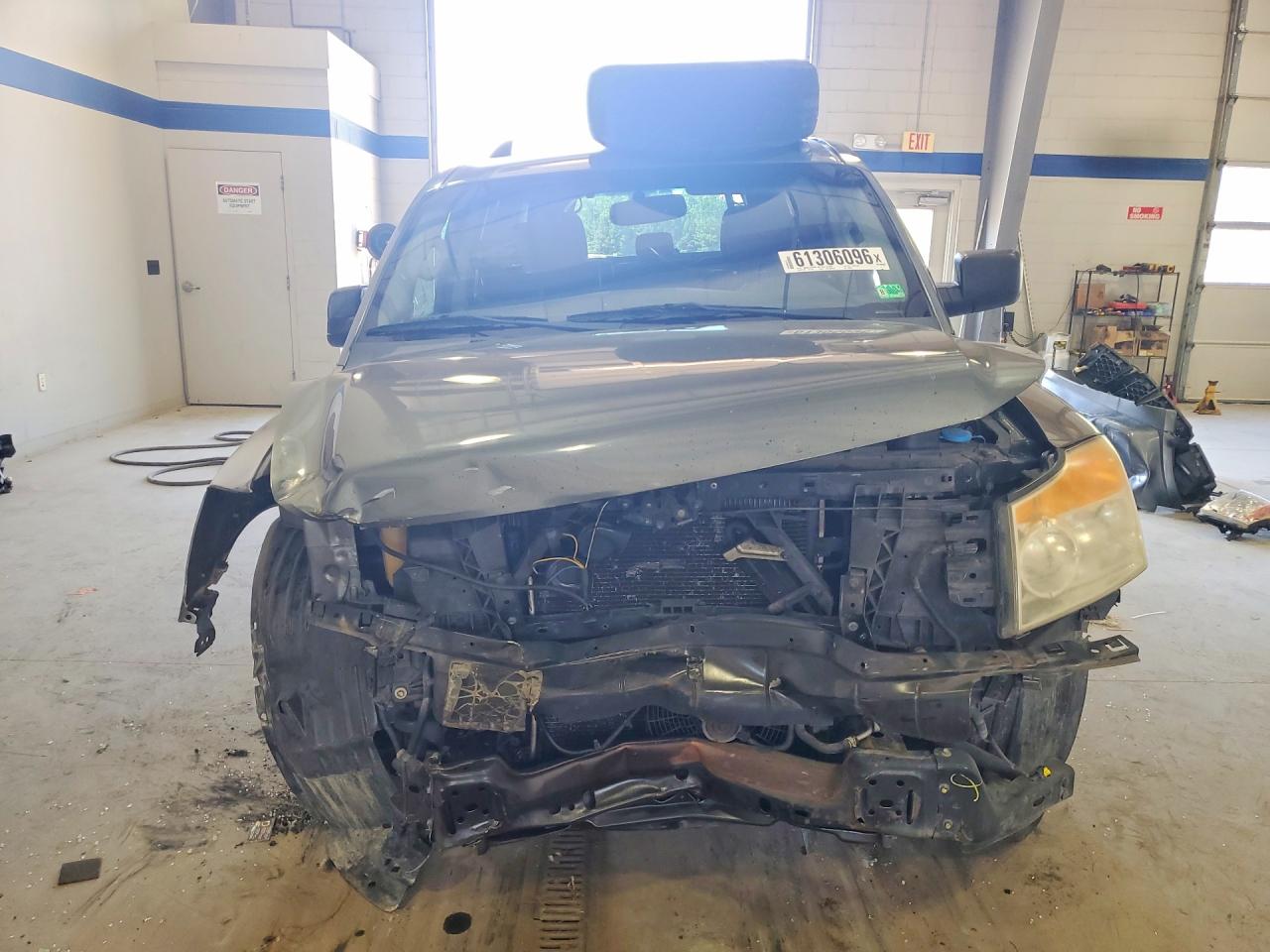 2015 Nissan Armada Sv Серый vin: 5N1AA0NC2FN600322