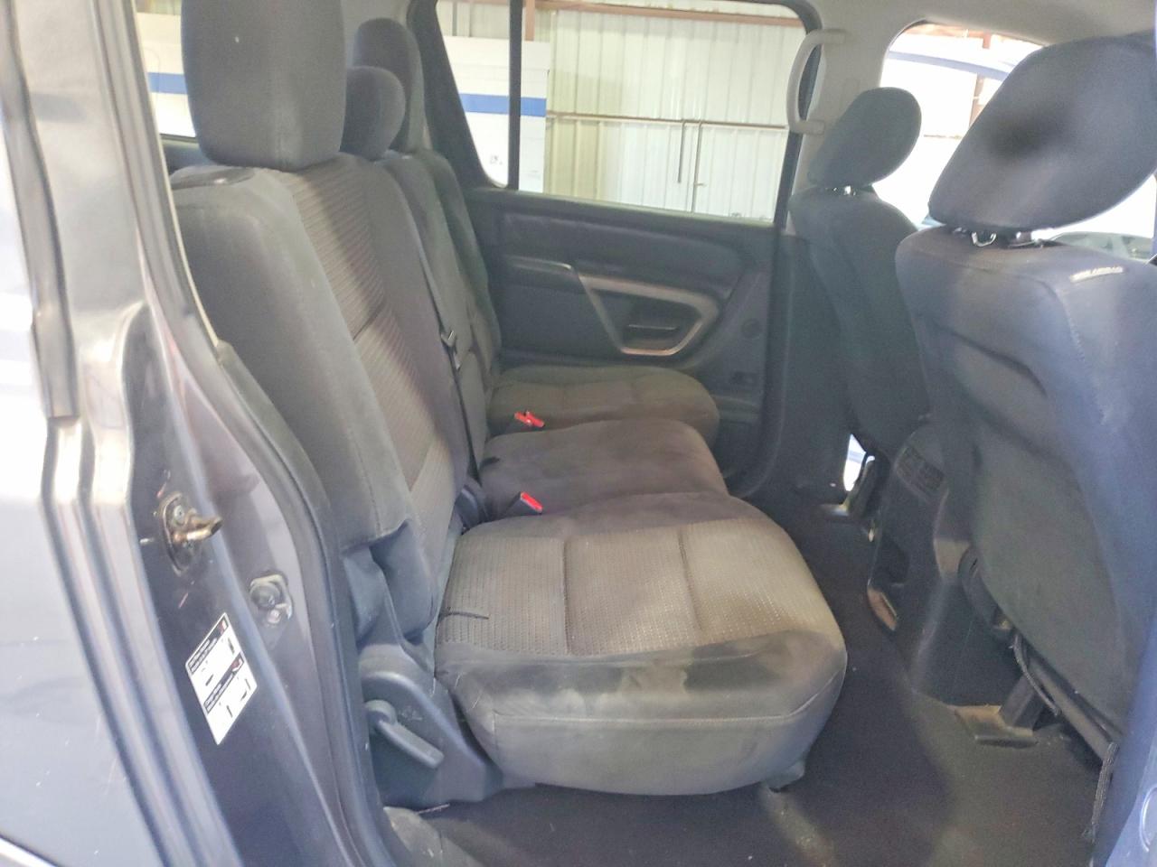 2015 Nissan Armada Sv Серый vin: 5N1AA0NC2FN600322