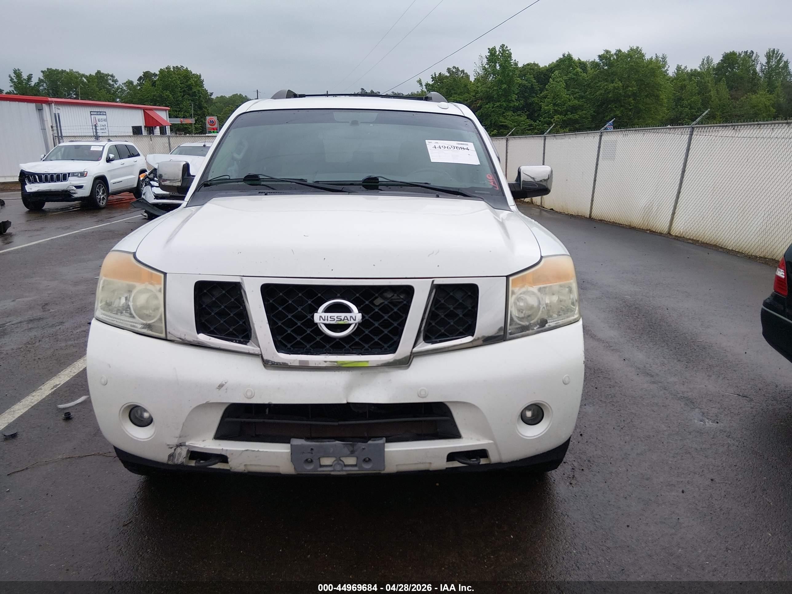 2015 Nissan Armada Platinum Белый vin: 5N1AA0NC2FN617606