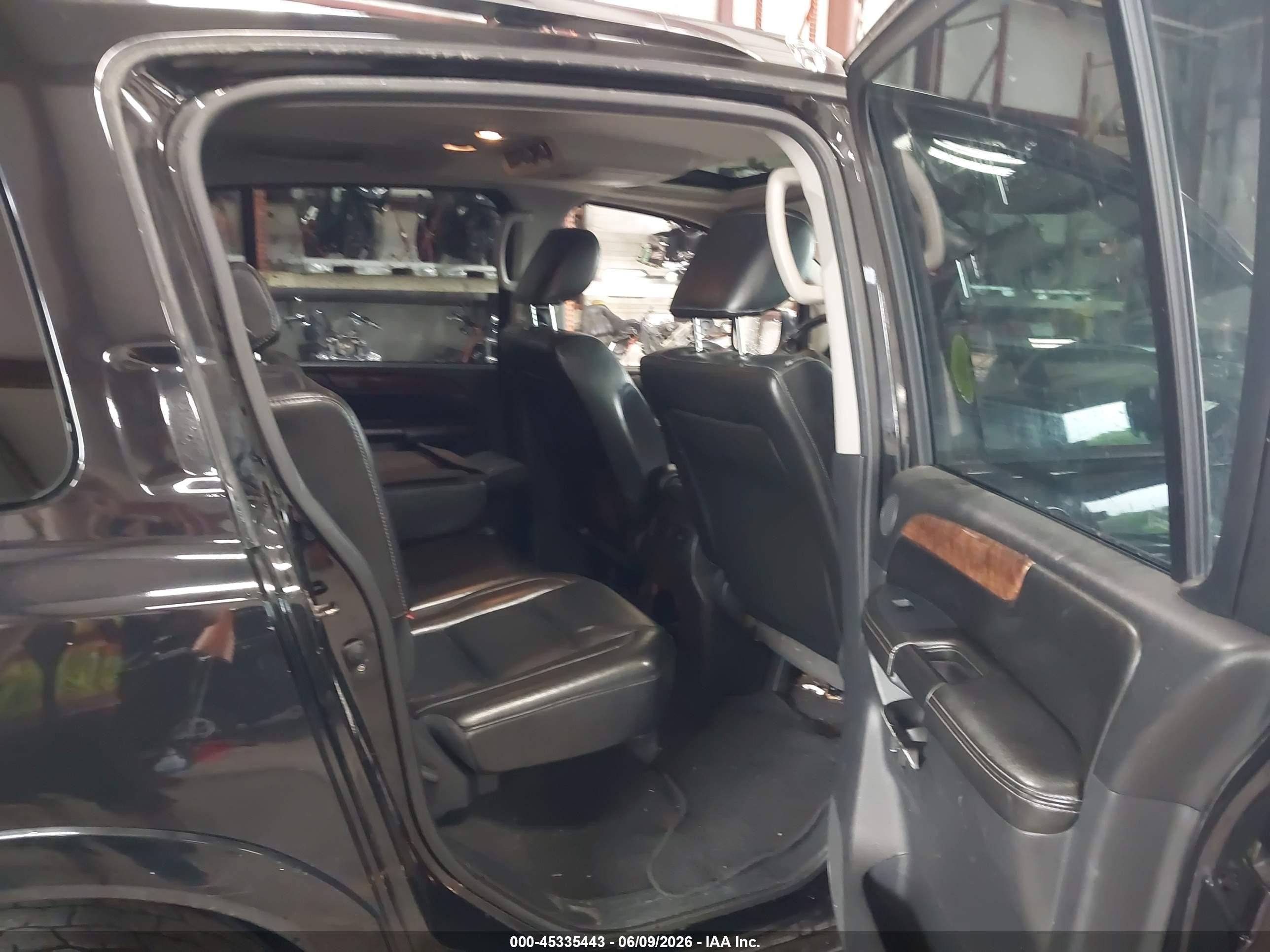 2011 Nissan Armada Sl Black vin: 5N1AA0NC3BN610397