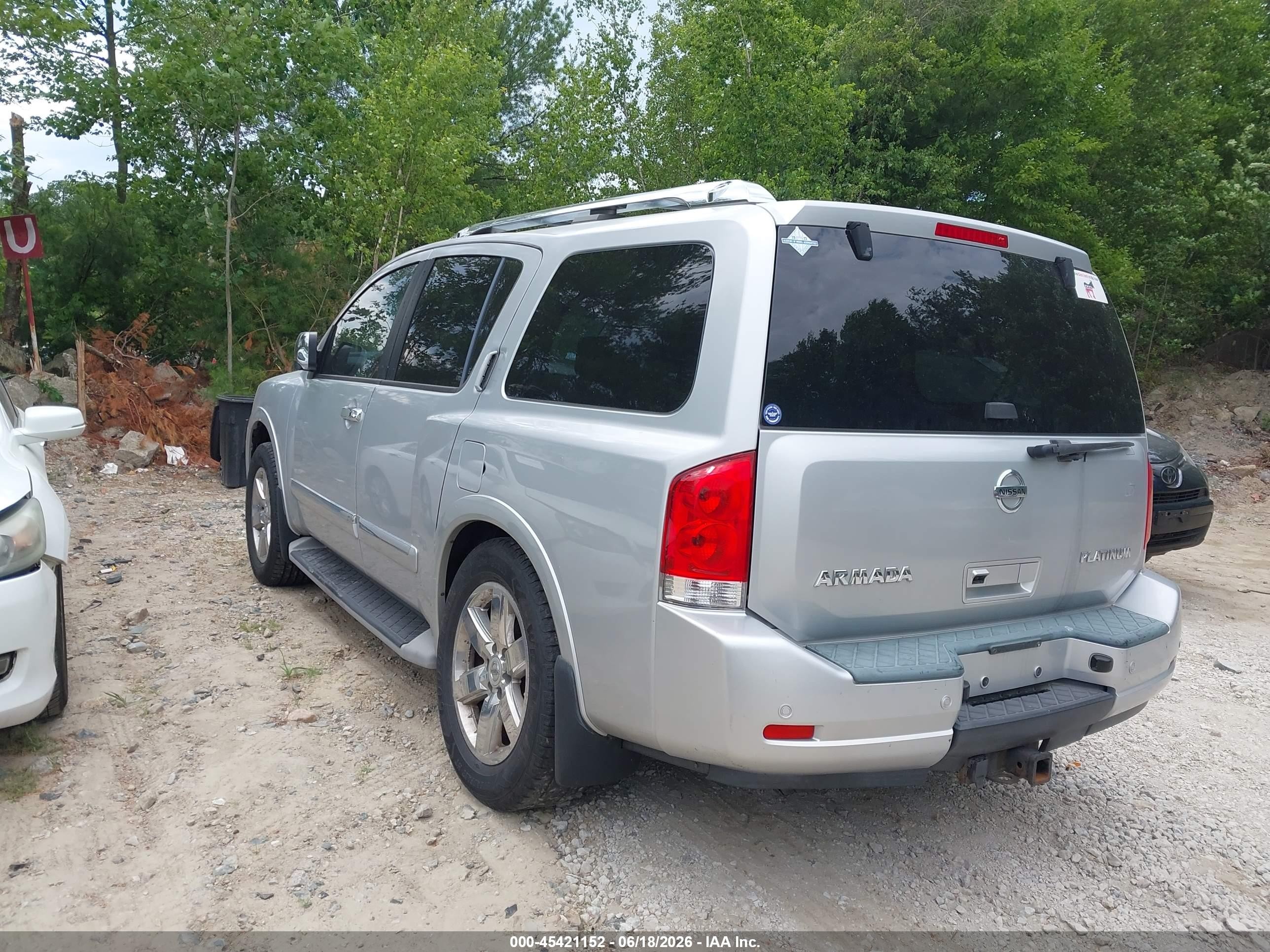 2011 Nissan Armada Platinum Silver vin: 5N1AA0NC3BN619505