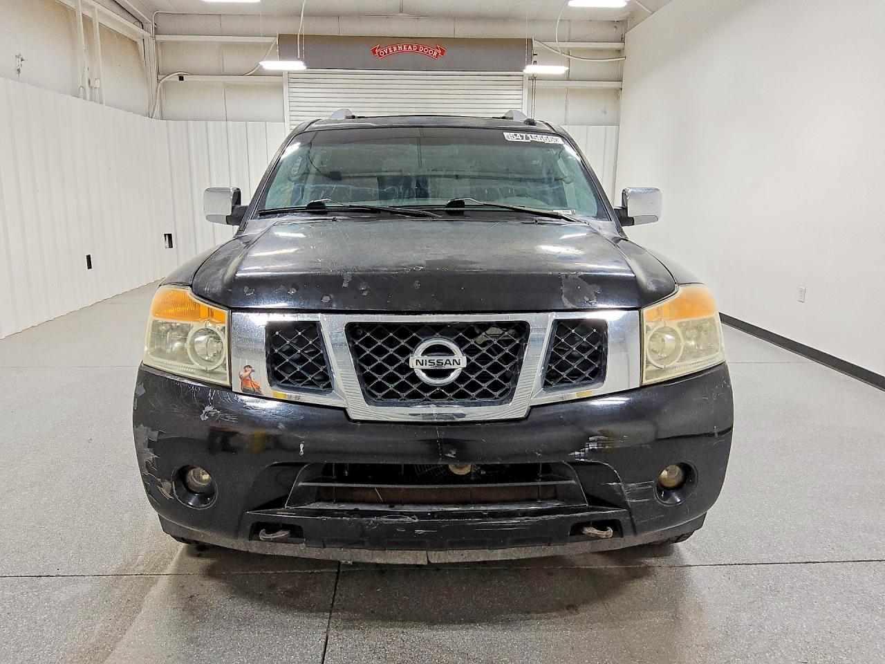 2011 Nissan Armada Sv Черный vin: 5N1AA0NC4BN603801