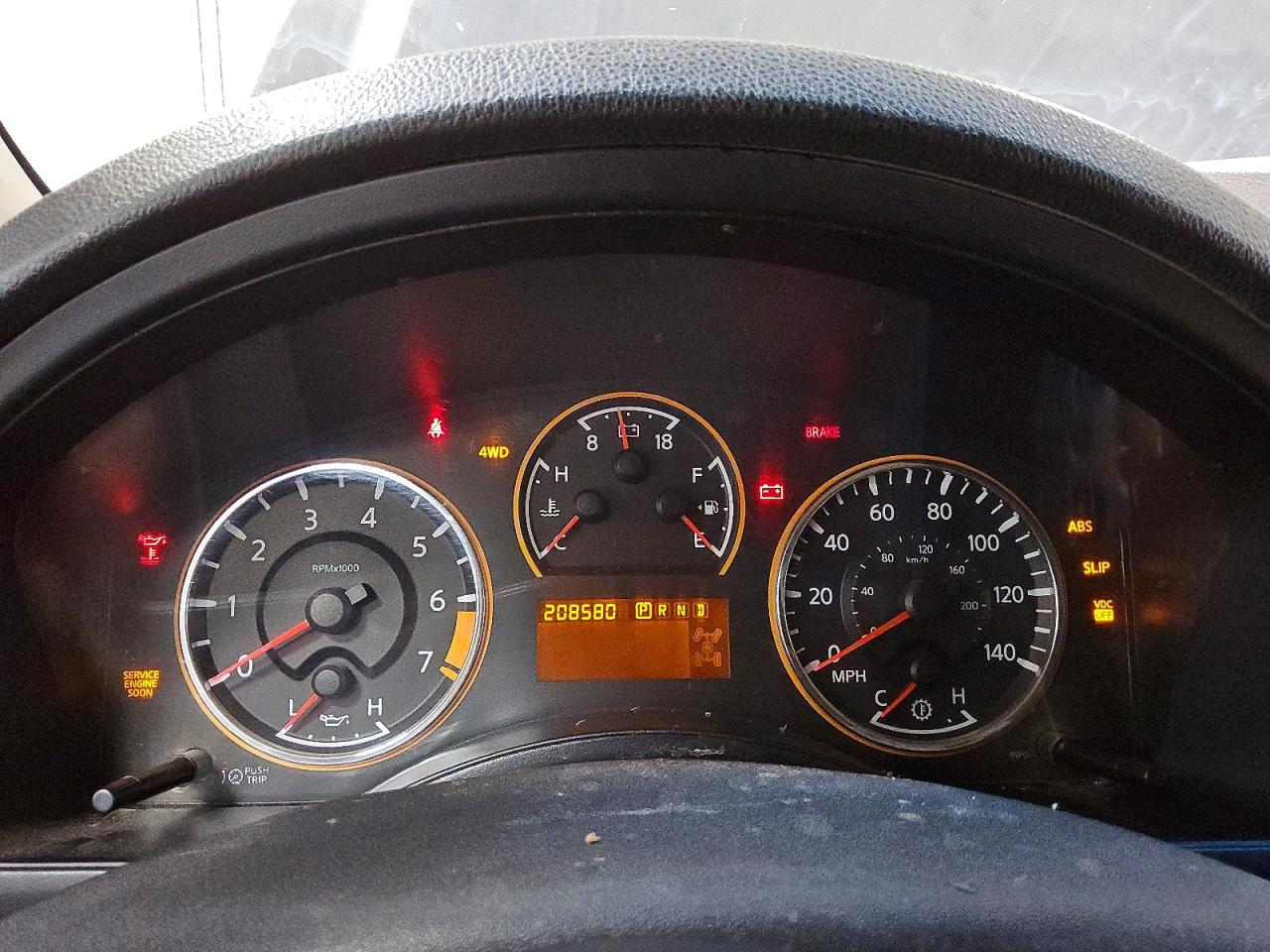 2011 Nissan Armada Sv Черный vin: 5N1AA0NC4BN603801