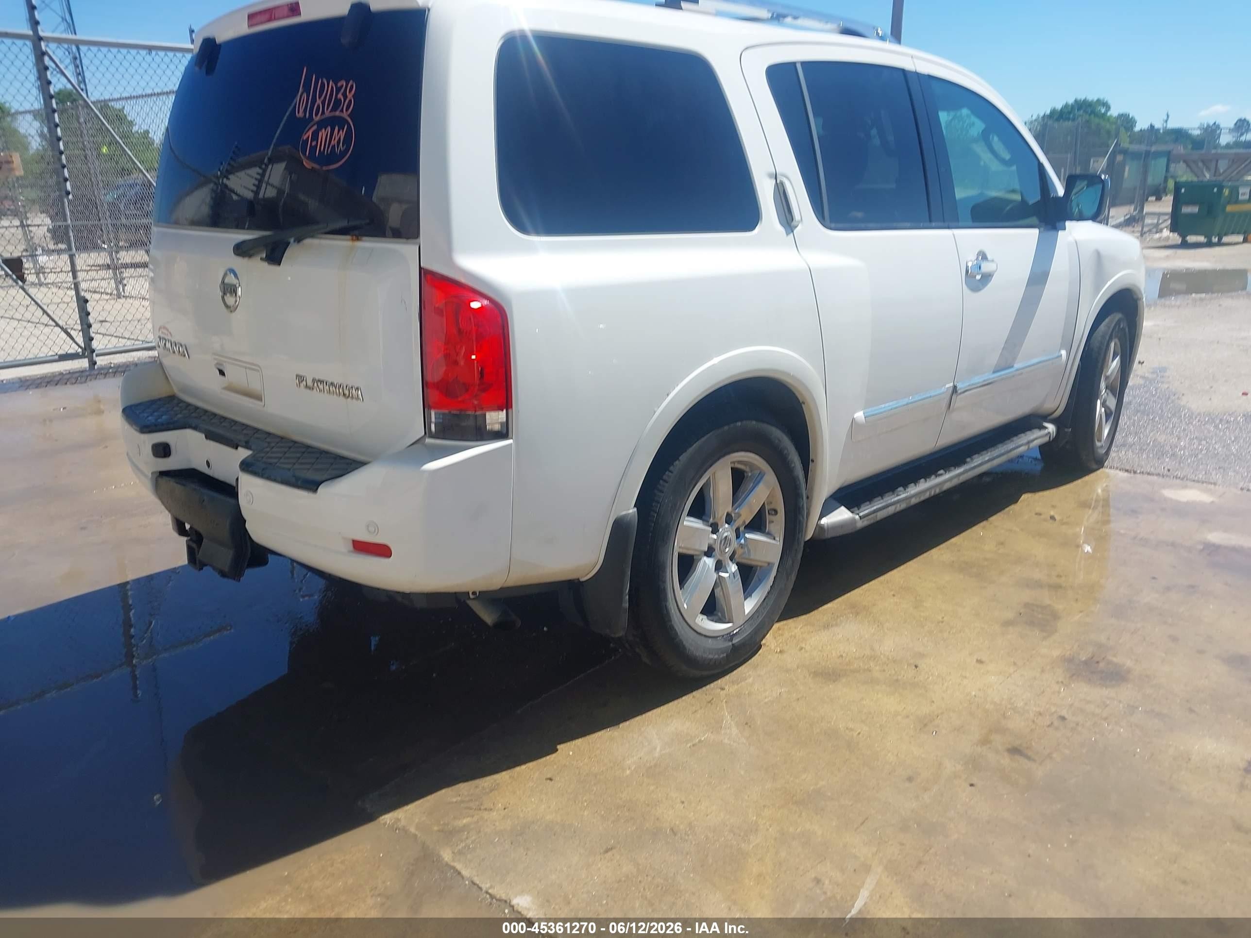 2011 Nissan Armada Platinum White vin: 5N1AA0NC4BN618038