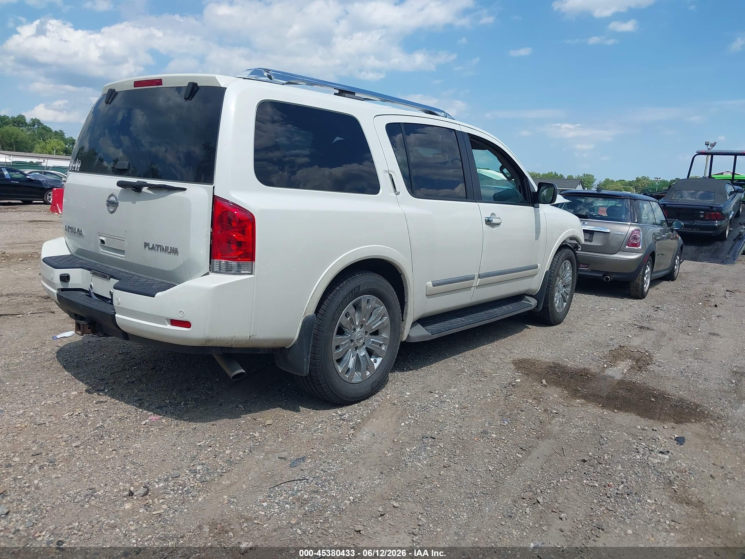 2015 Nissan Armada Platinum White vin: 5N1AA0NC5FN622346