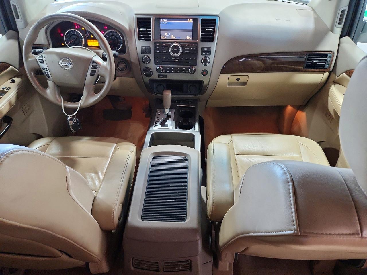 2013 Nissan Armada Sv White vin: 5N1AA0NC6DN607111