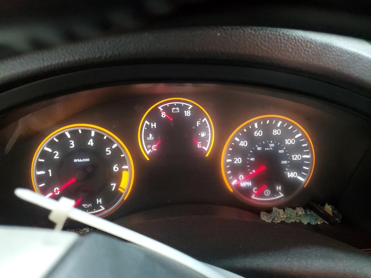 2013 Nissan Armada Sv Серебряный vin: 5N1AA0NC6DN609263