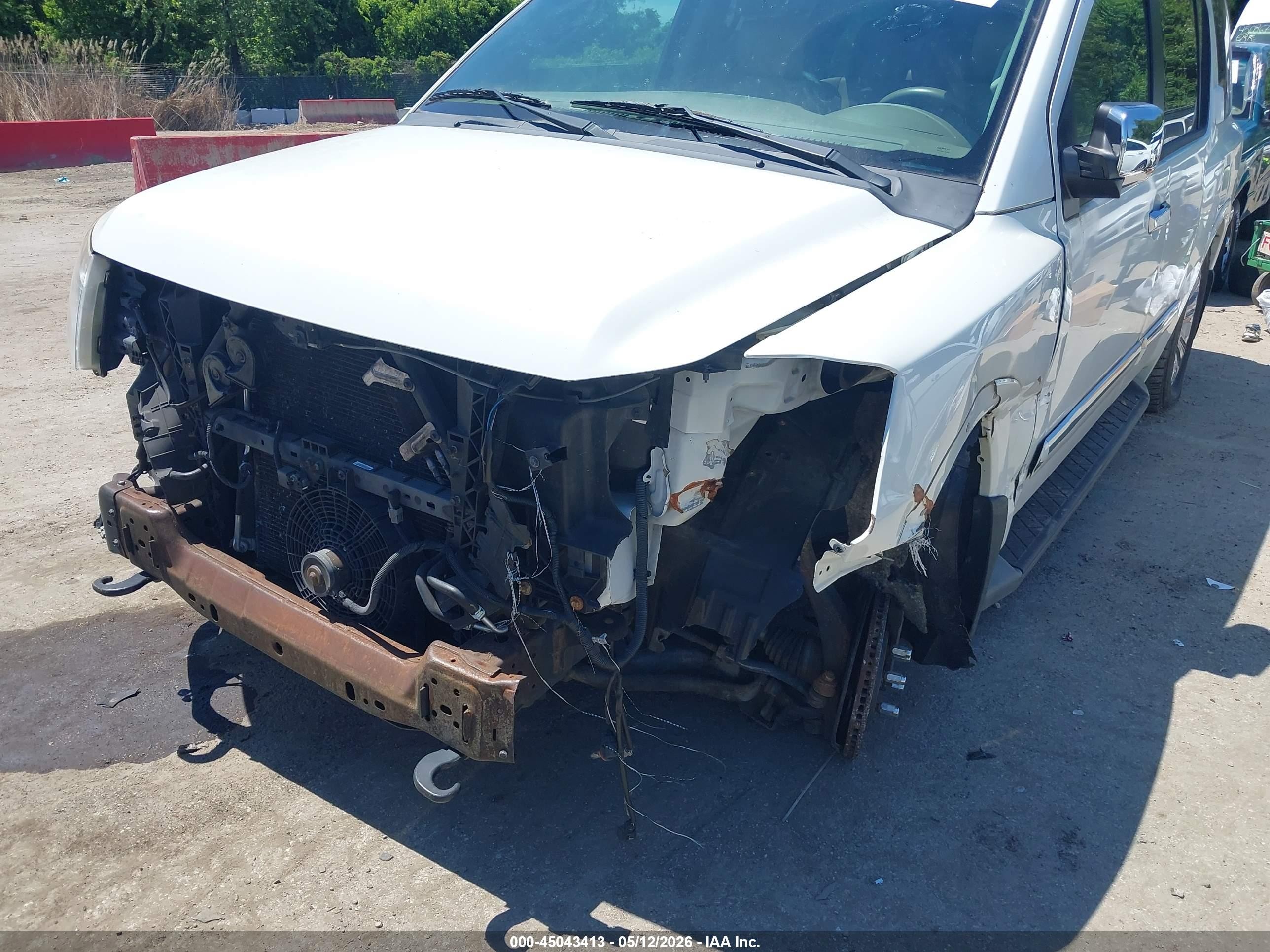 2015 Nissan Armada Platinum White vin: 5N1AA0NC6FN620363