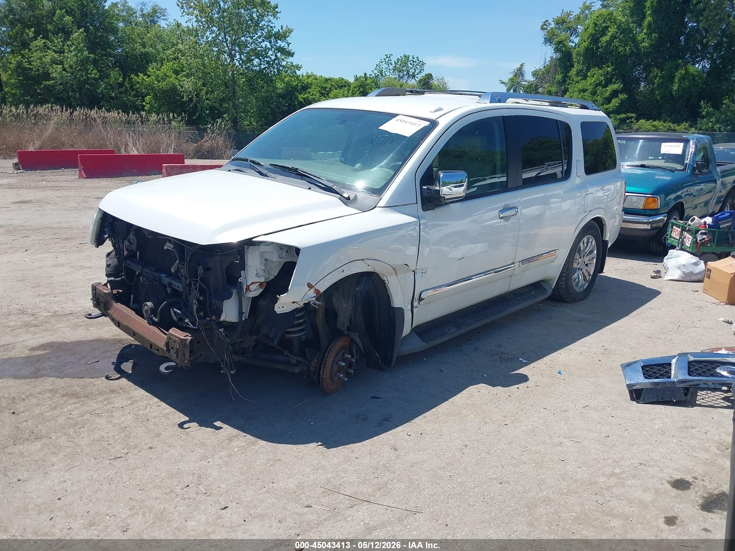 2015 Nissan Armada Platinum White vin: 5N1AA0NC6FN620363