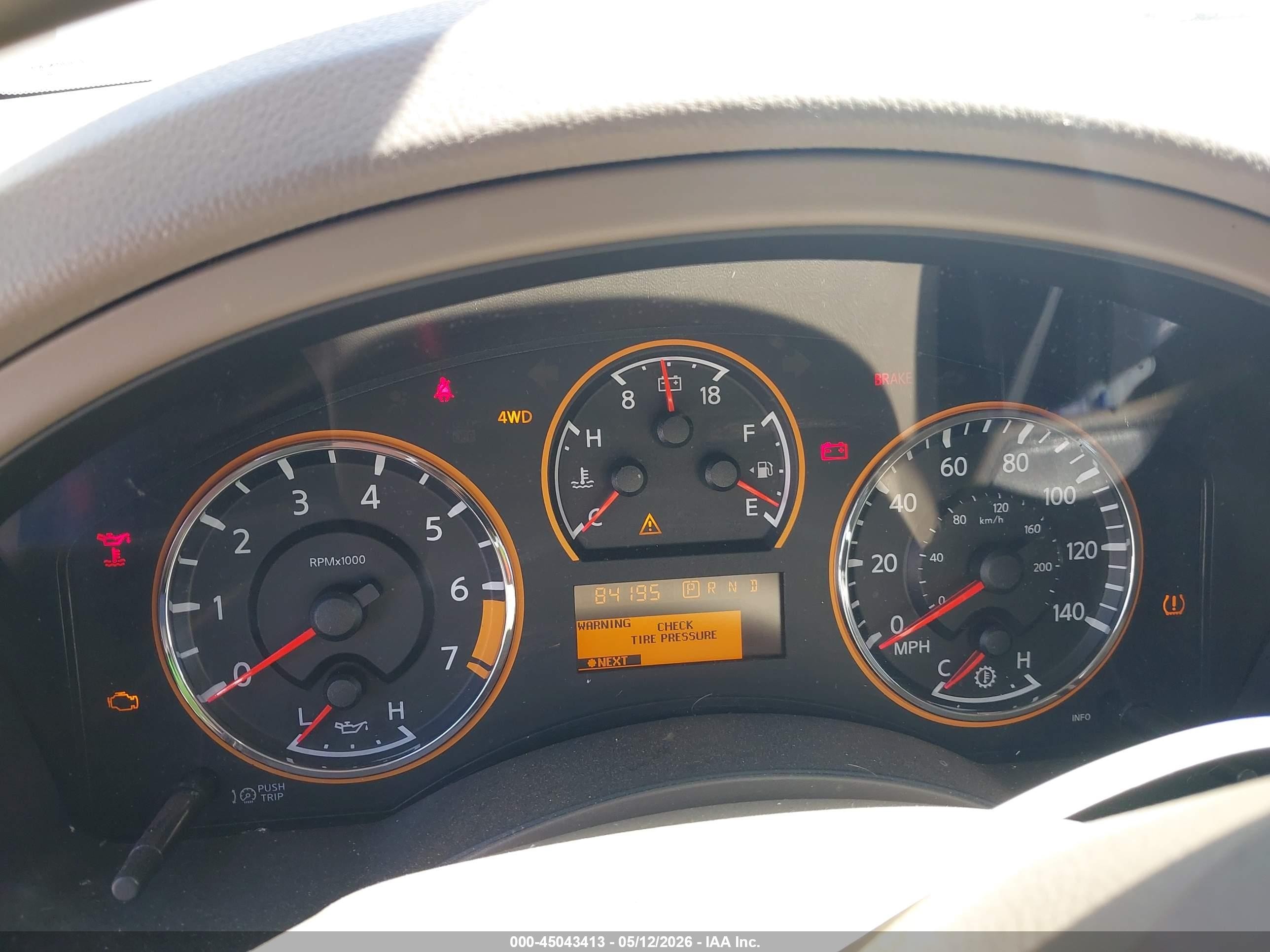 2015 Nissan Armada Platinum White vin: 5N1AA0NC6FN620363