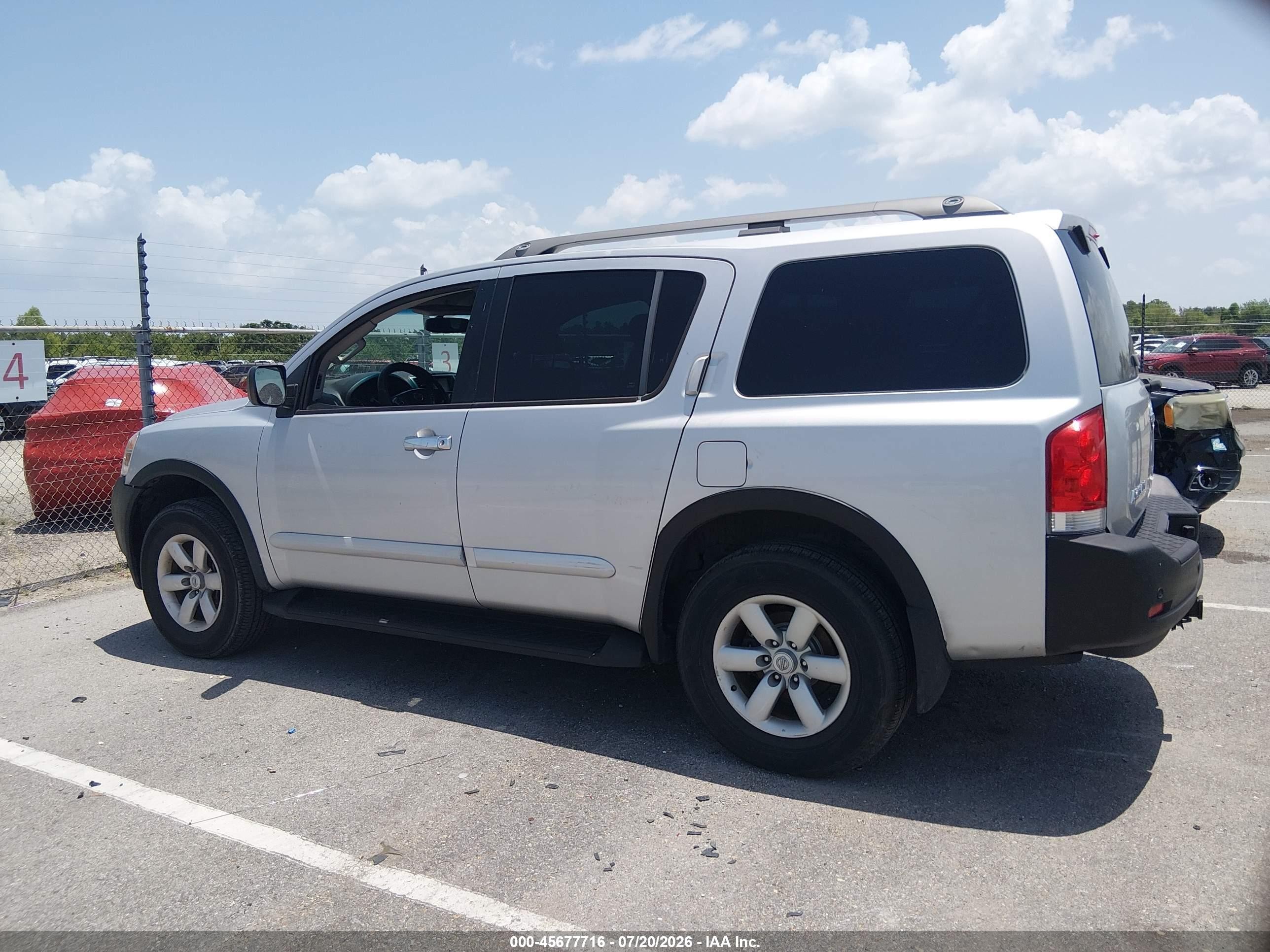 2013 Nissan Armada Sv Silver vin: 5N1AA0NC7DN608266