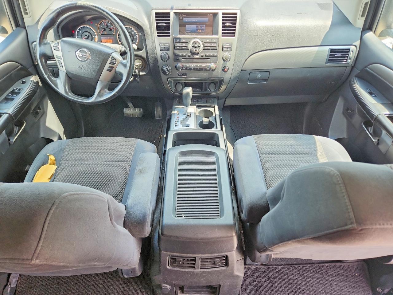 2013 Nissan Armada Sv Черный vin: 5N1AA0NC7DN614164