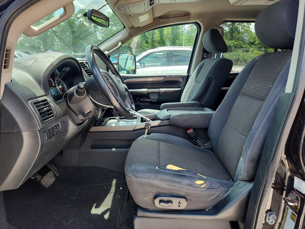 2013 Nissan Armada Sv Черный vin: 5N1AA0NC7DN614164