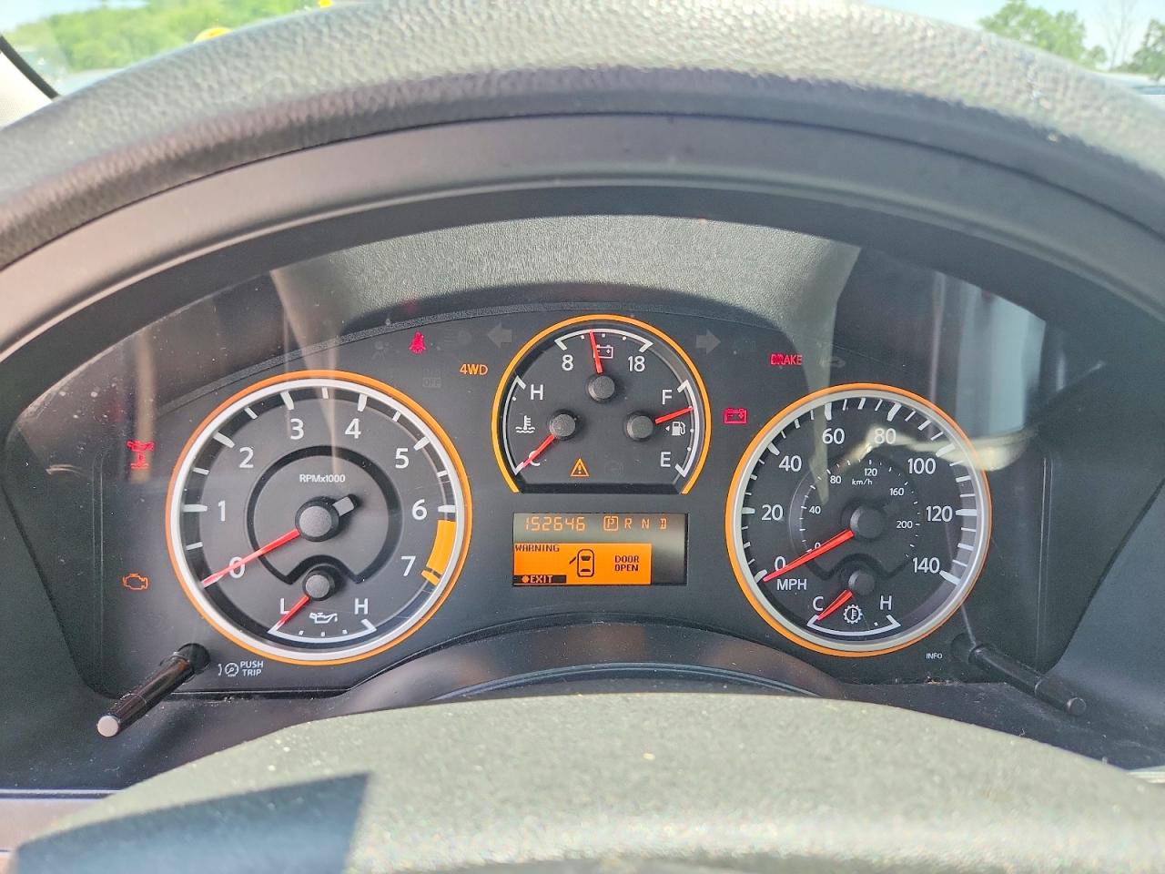 2013 Nissan Armada Sv Черный vin: 5N1AA0NC7DN614164