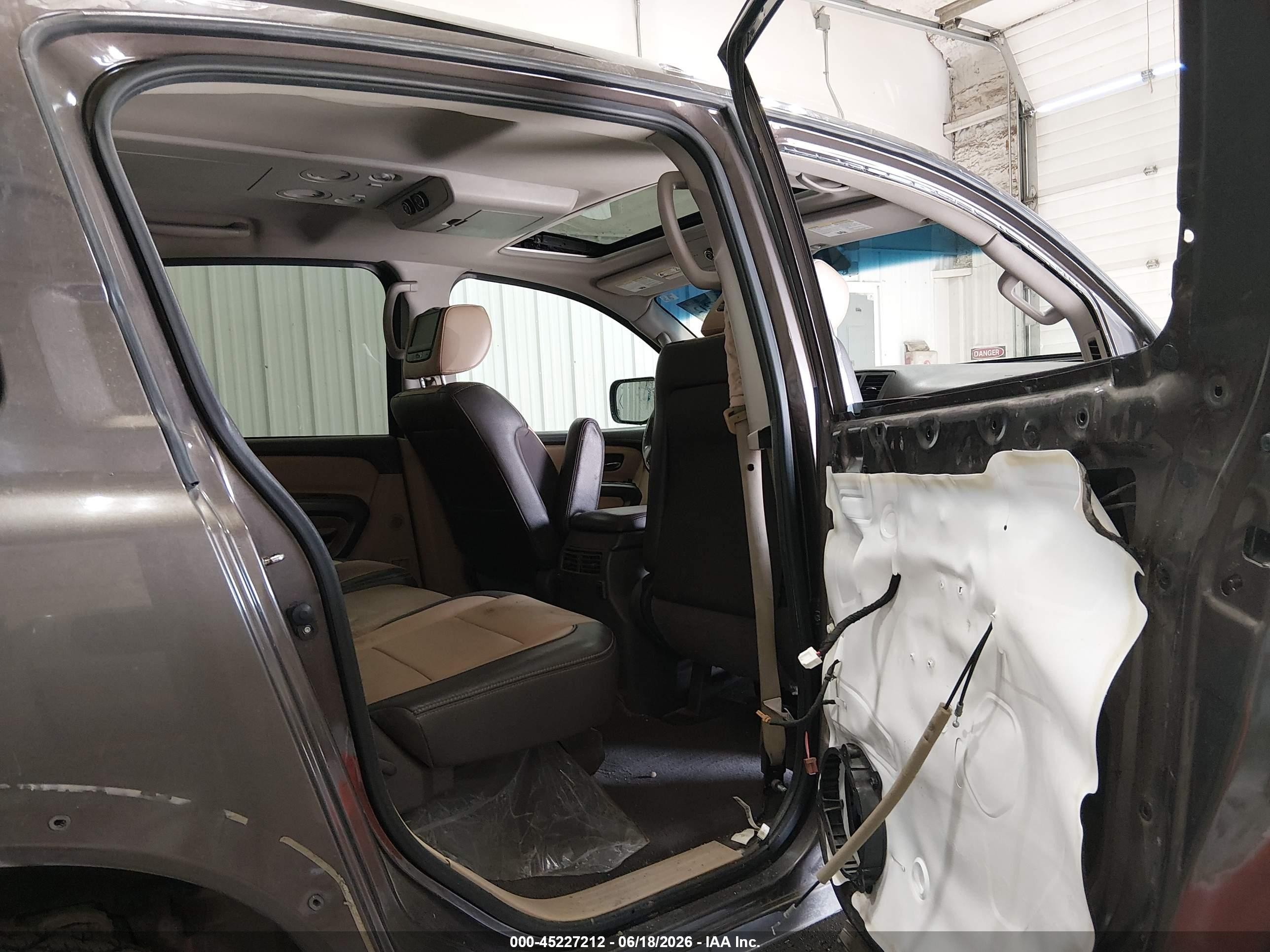 2015 Nissan Armada Platinum Gray vin: 5N1AA0NC9FN603413