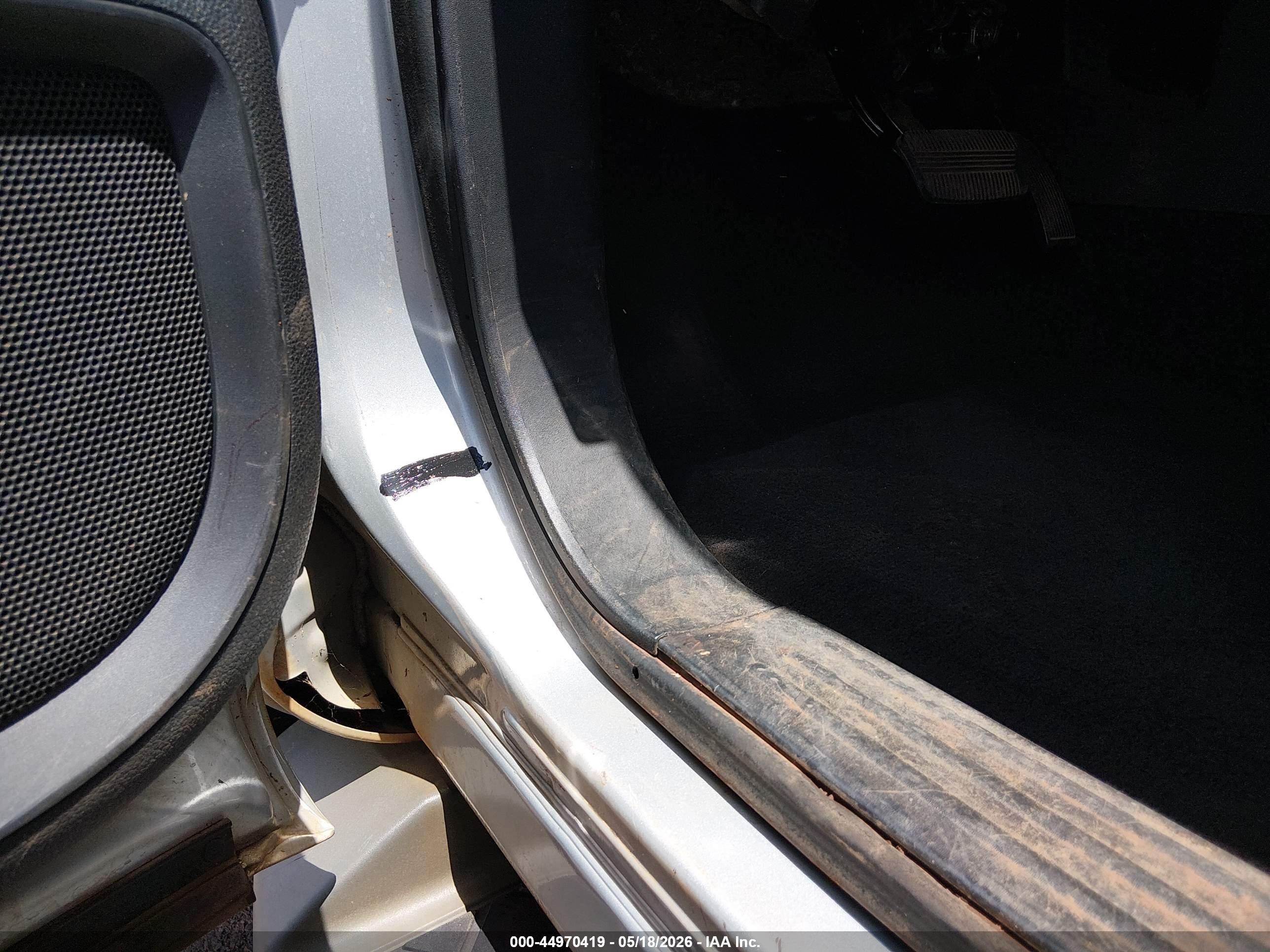 2015 Nissan Armada Sv Серебряный vin: 5N1AA0ND0FN616625