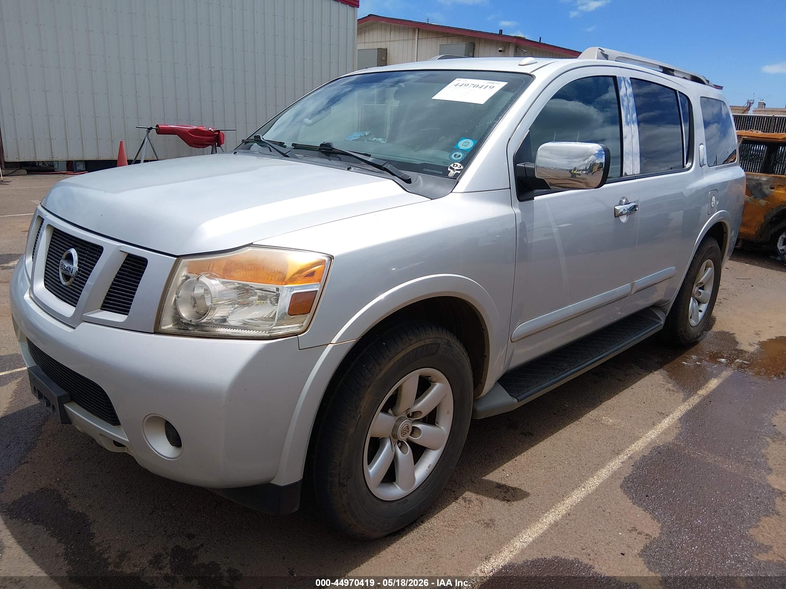 2015 Nissan Armada Sv Серебряный vin: 5N1AA0ND0FN616625