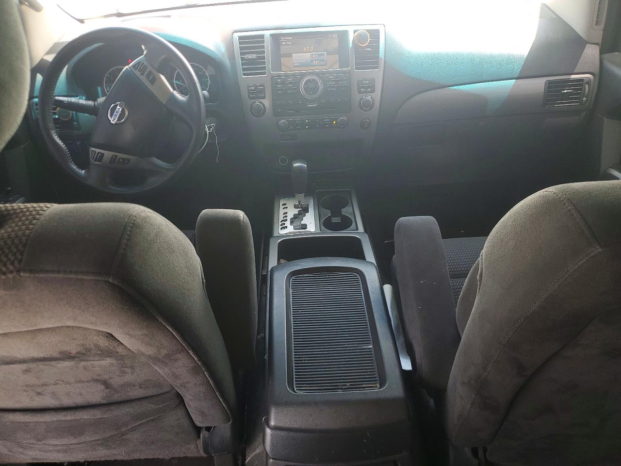 2015 Nissan Armada Sv Silver vin: 5N1AA0ND1FN607397