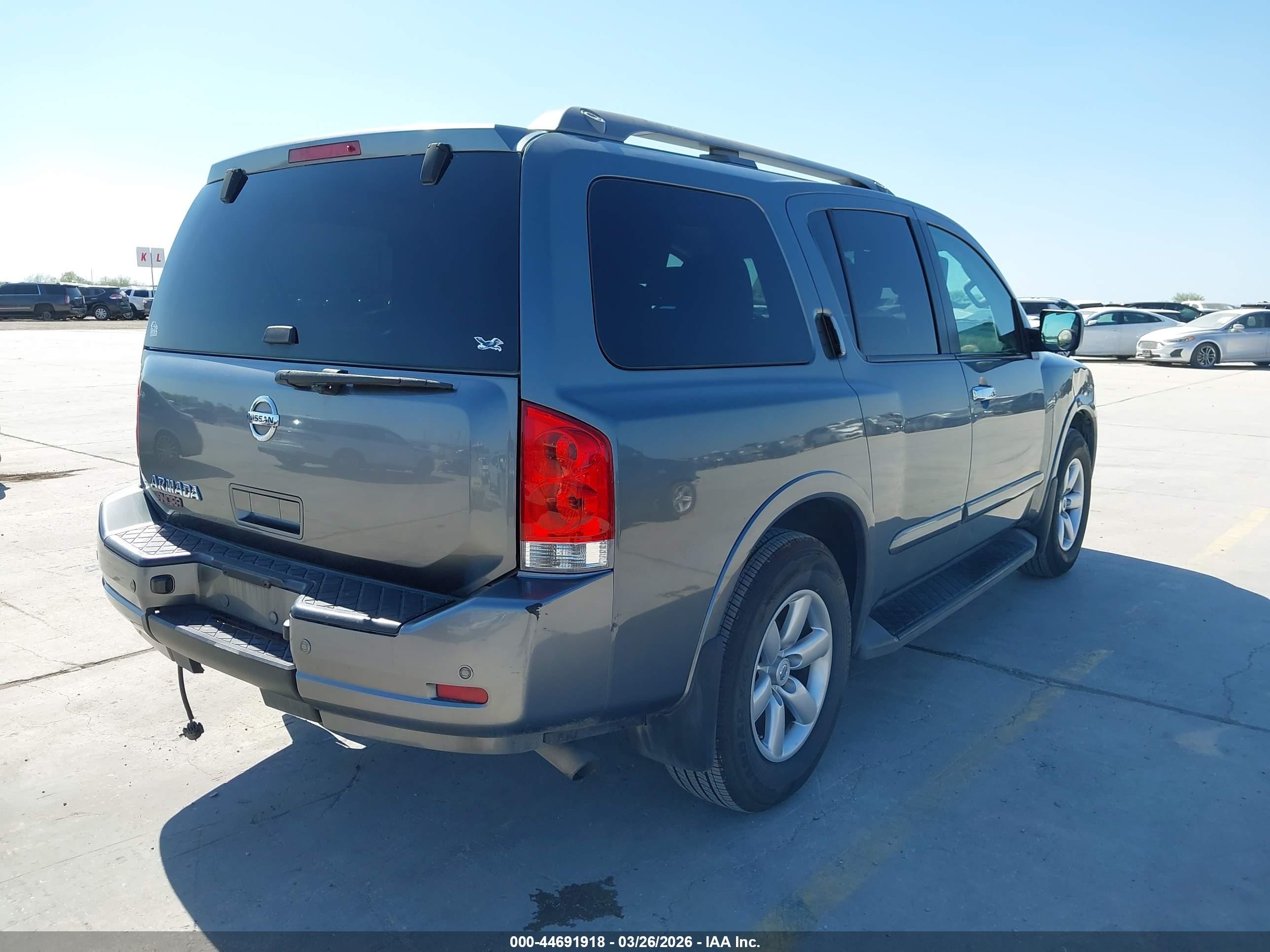 2015 Nissan Armada Sv Серый vin: 5N1AA0ND1FN623292