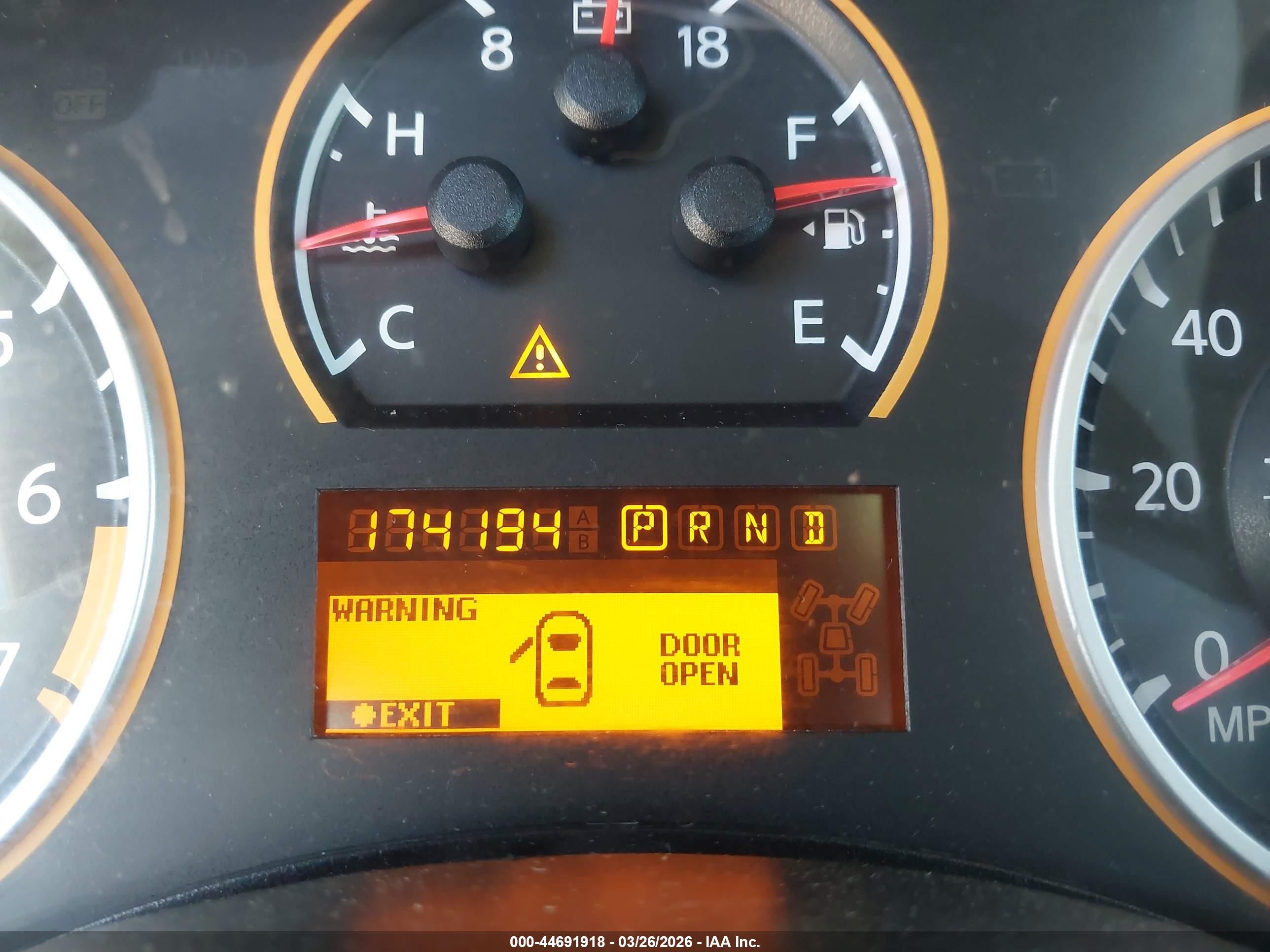 2015 Nissan Armada Sv Серый vin: 5N1AA0ND1FN623292