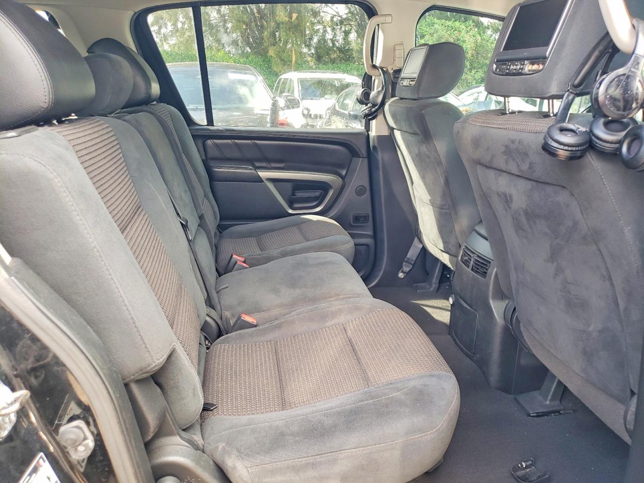 2015 Nissan Armada Sv Black vin: 5N1AA0ND3FN620300