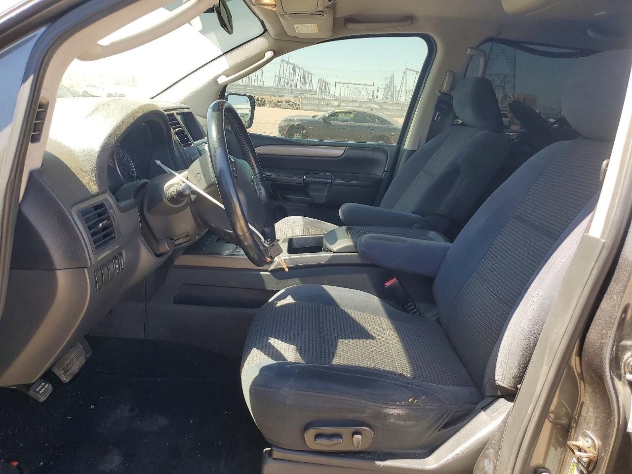 2011 Nissan Armada Sv Серый vin: 5N1AA0ND6BN613349