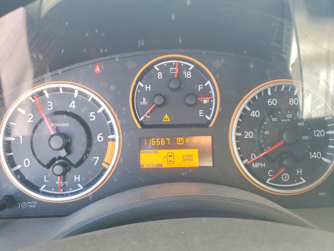 2011 Nissan Armada Sv Серый vin: 5N1AA0ND6BN613349