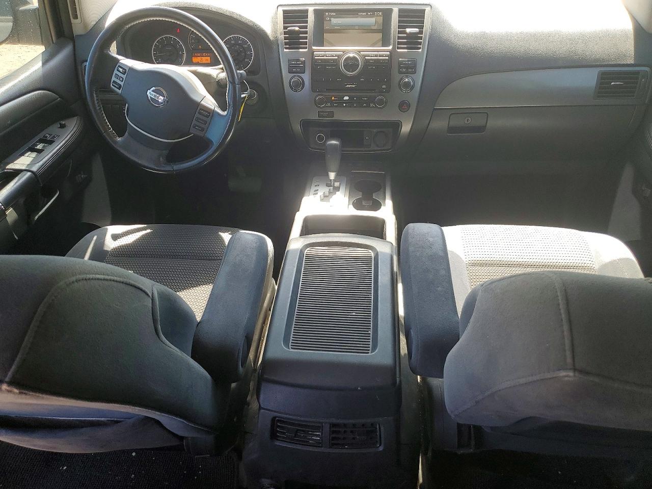 2011 Nissan Armada Sv Серый vin: 5N1AA0ND6BN613349