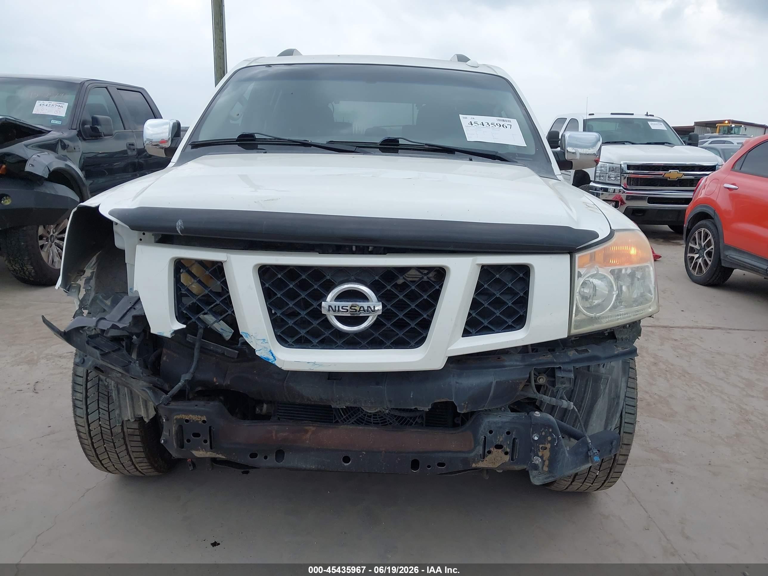 2015 Nissan Armada Sv White vin: 5N1AA0ND6FN604477