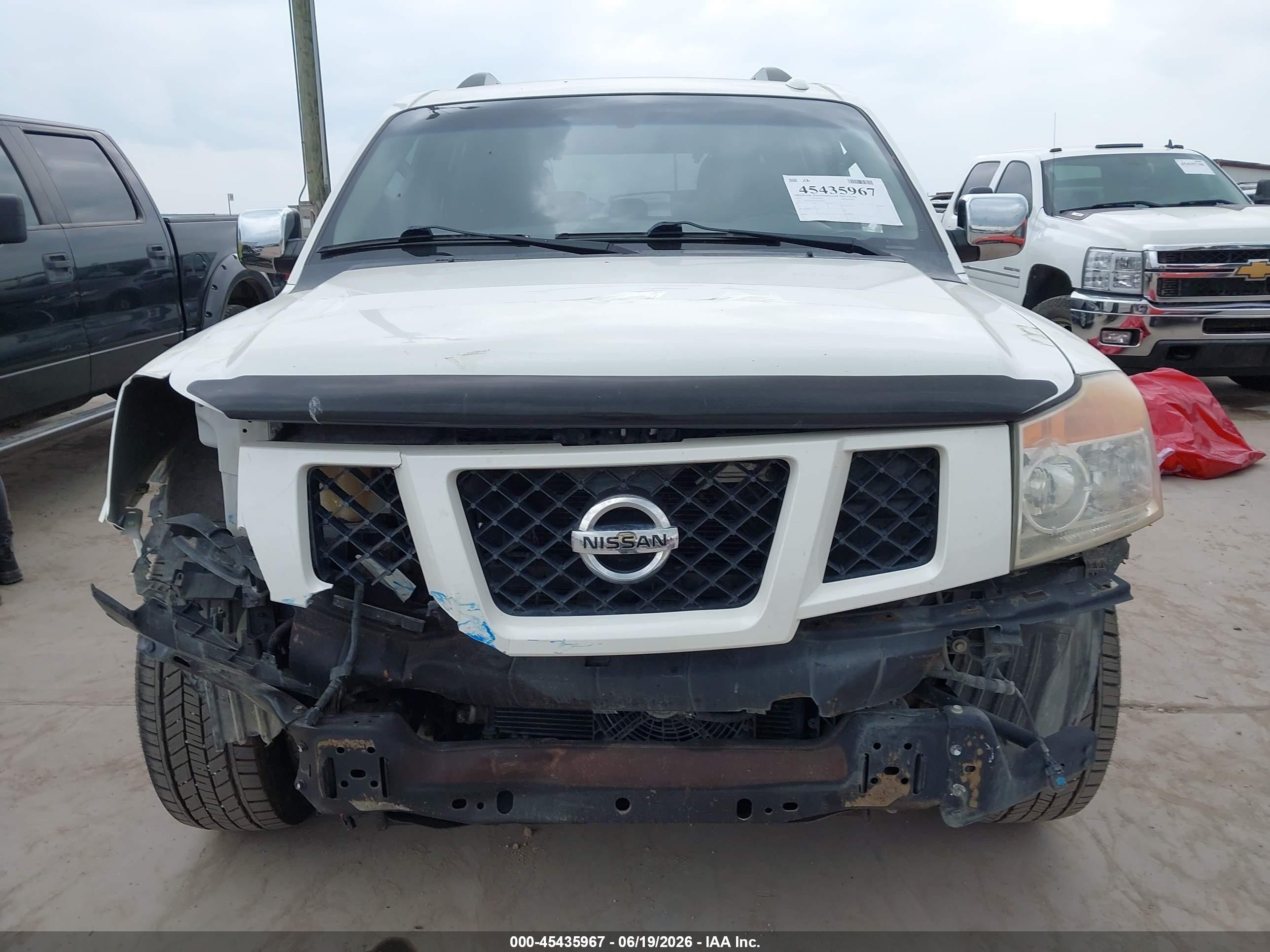 2015 Nissan Armada Sv White vin: 5N1AA0ND6FN604477