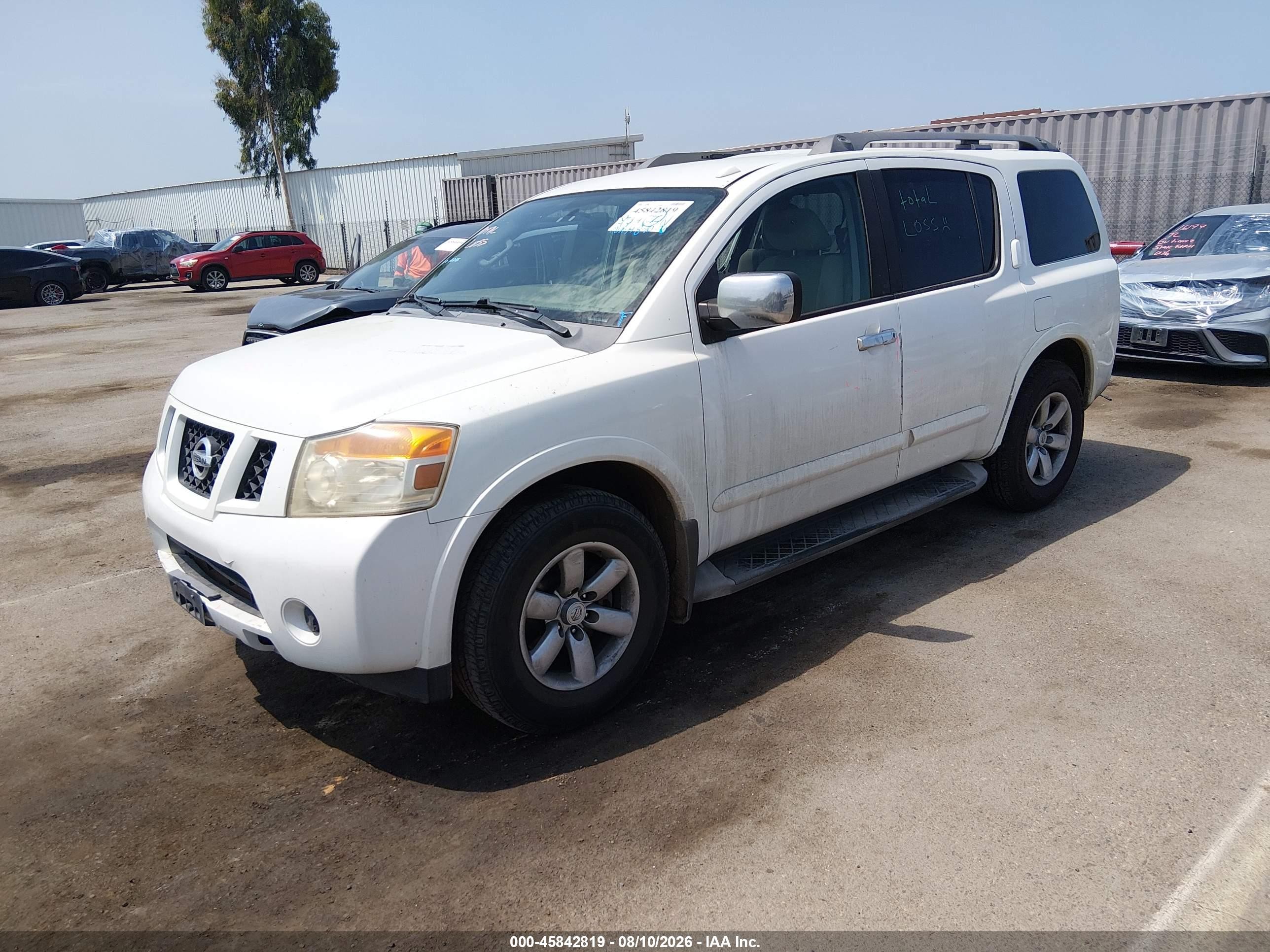 2013 Nissan Armada Sv White vin: 5N1AA0ND7DN602184