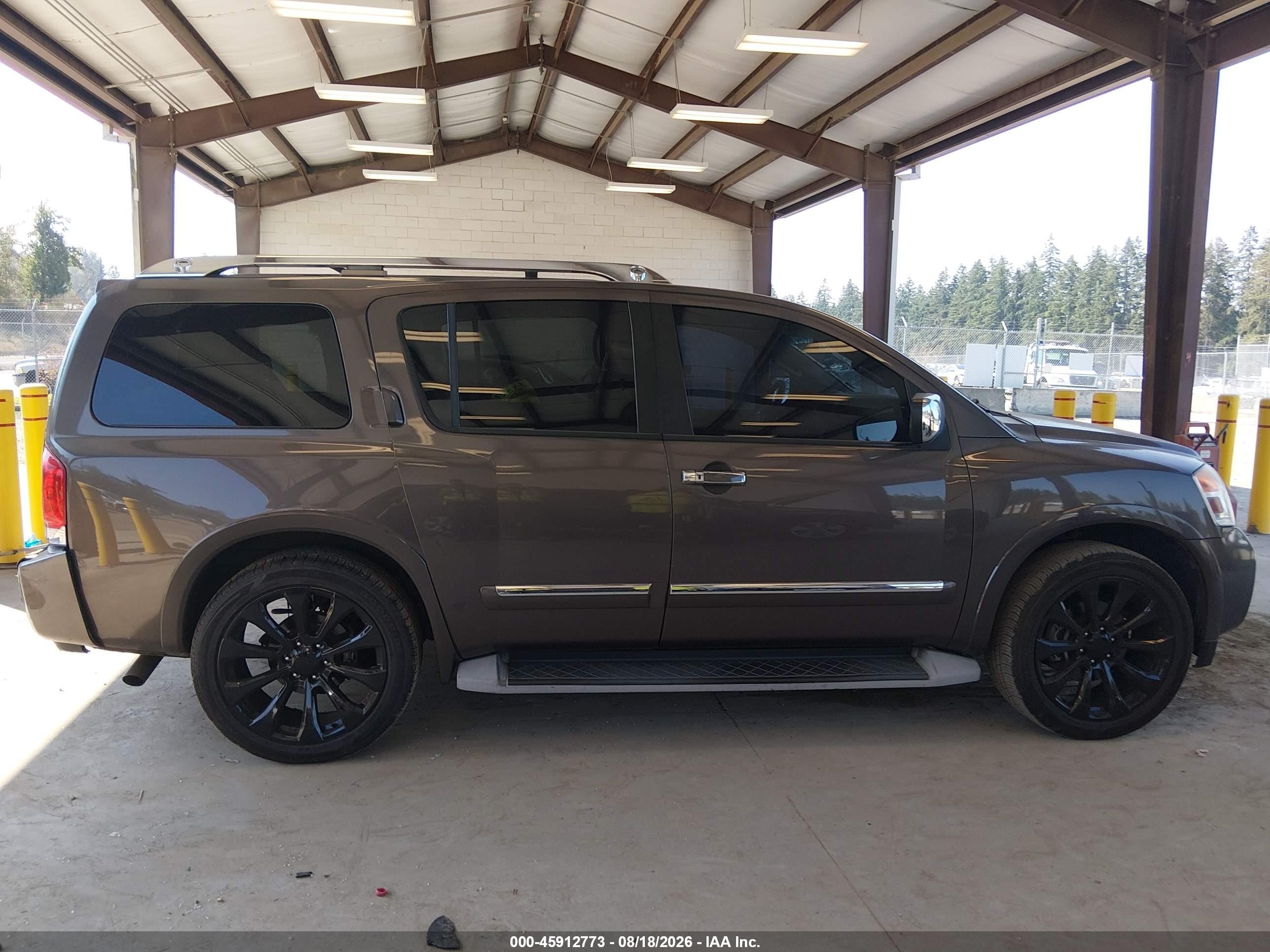 2014 Nissan Armada Platinum Коричневый vin: 5N1AA0ND7EN601232