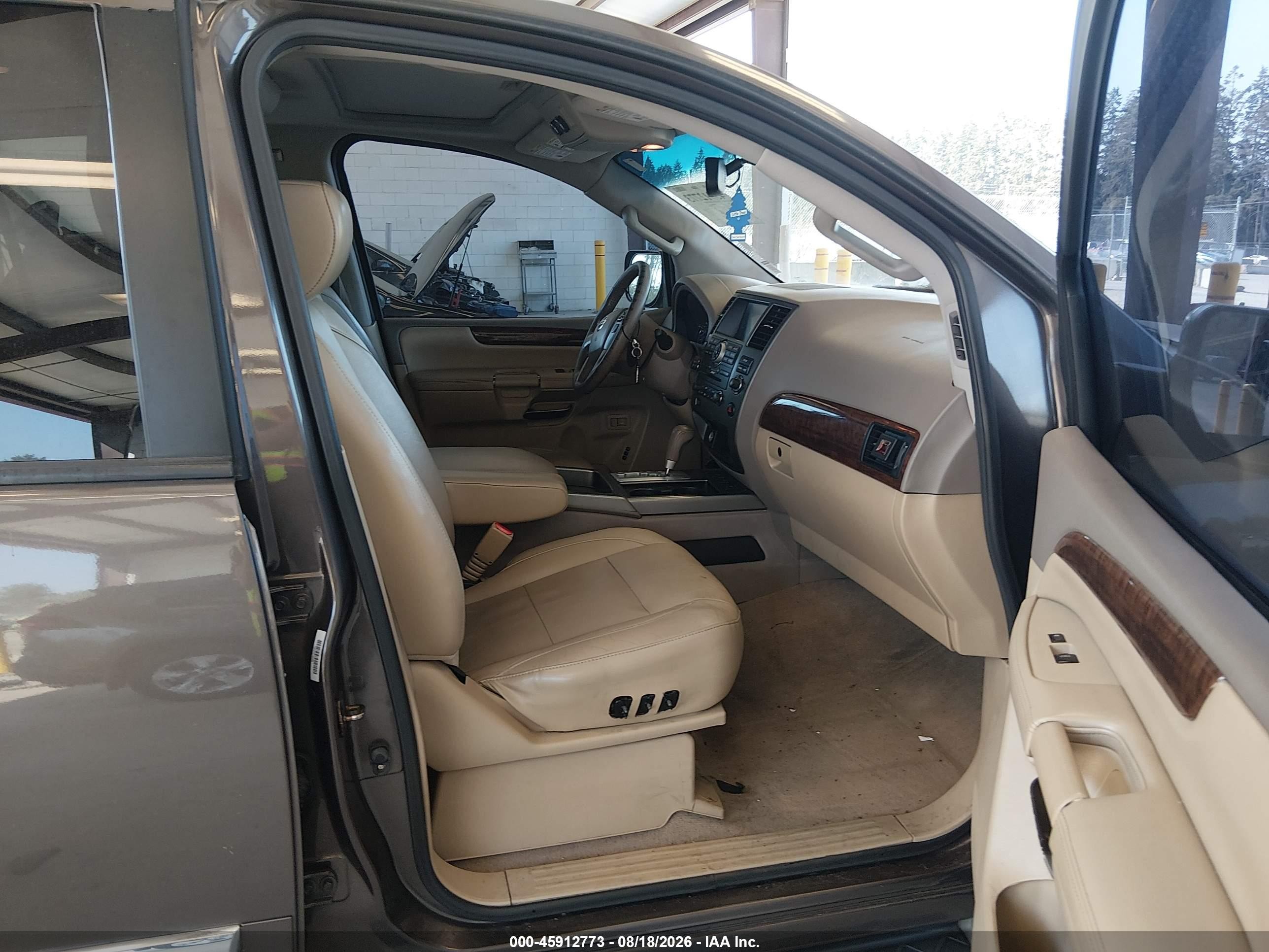 2014 Nissan Armada Platinum Коричневый vin: 5N1AA0ND7EN601232