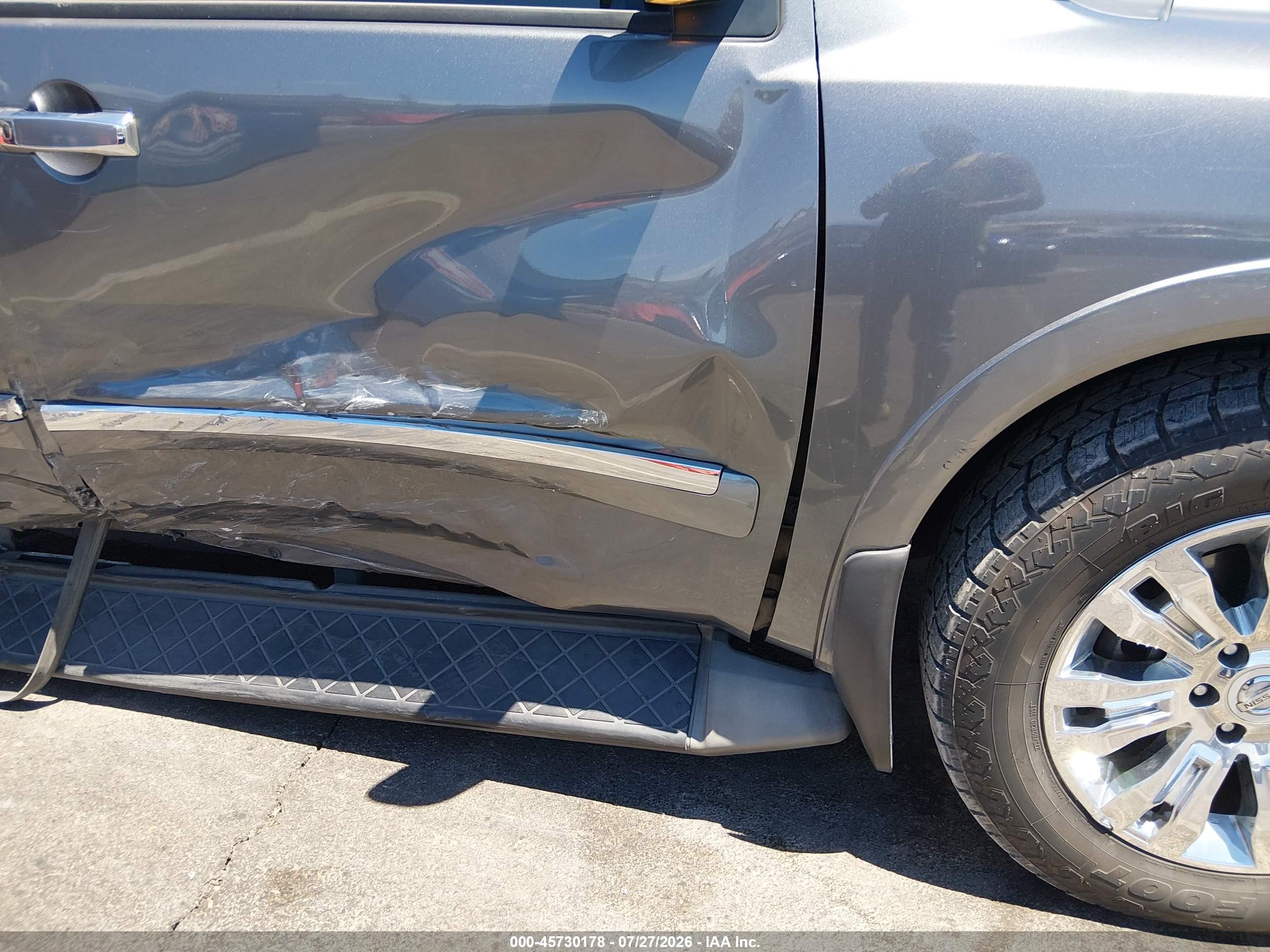 2015 Nissan Armada Platinum Silver vin: 5N1AA0ND8FN616713