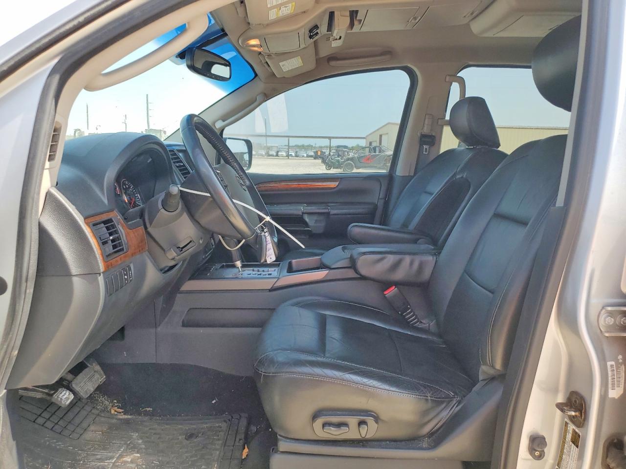 2010 Nissan Armada Se White vin: 5N1AA0ND9AN602277