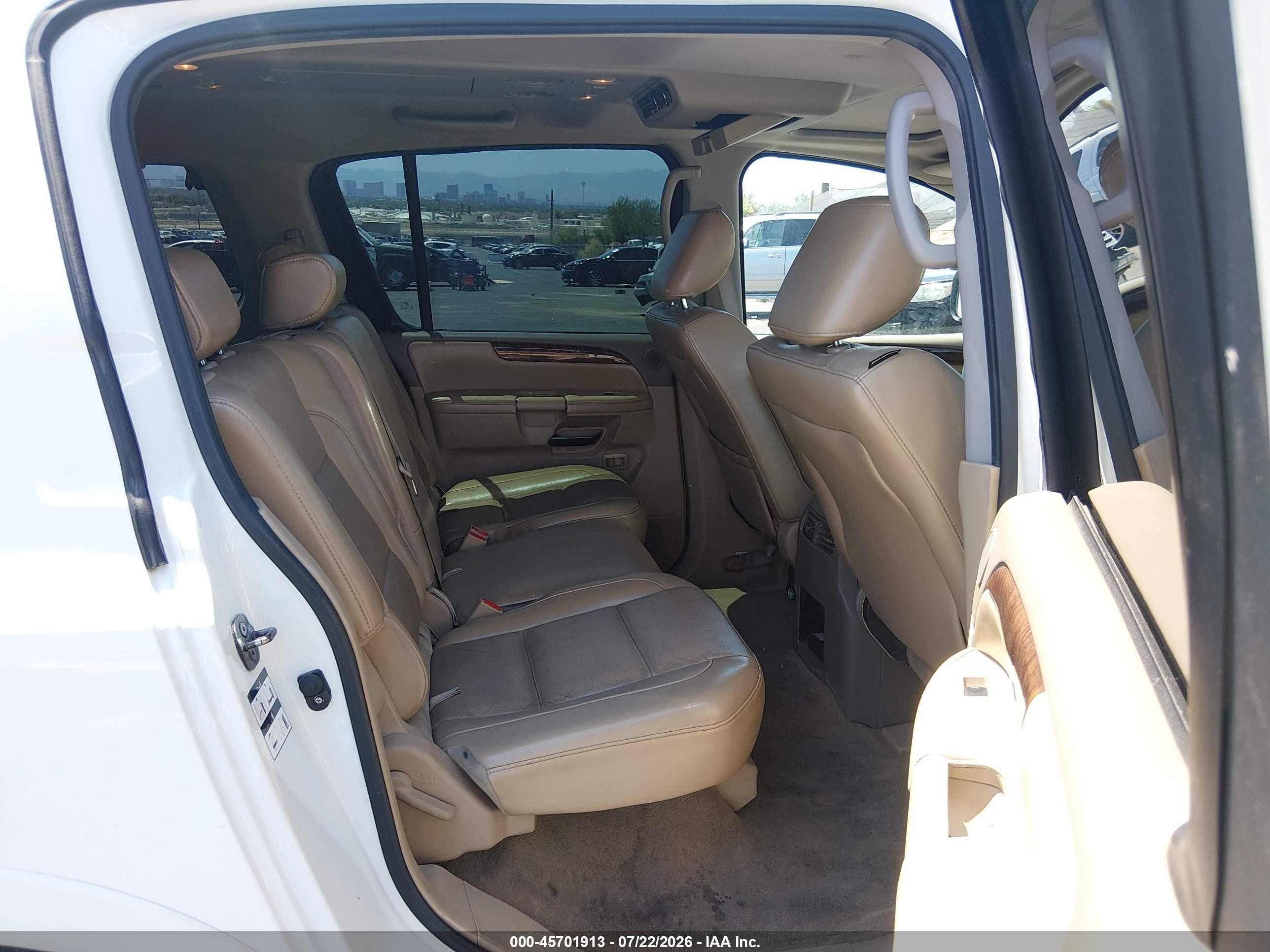 2011 Nissan Armada Platinum White vin: 5N1AA0NDXBN621907