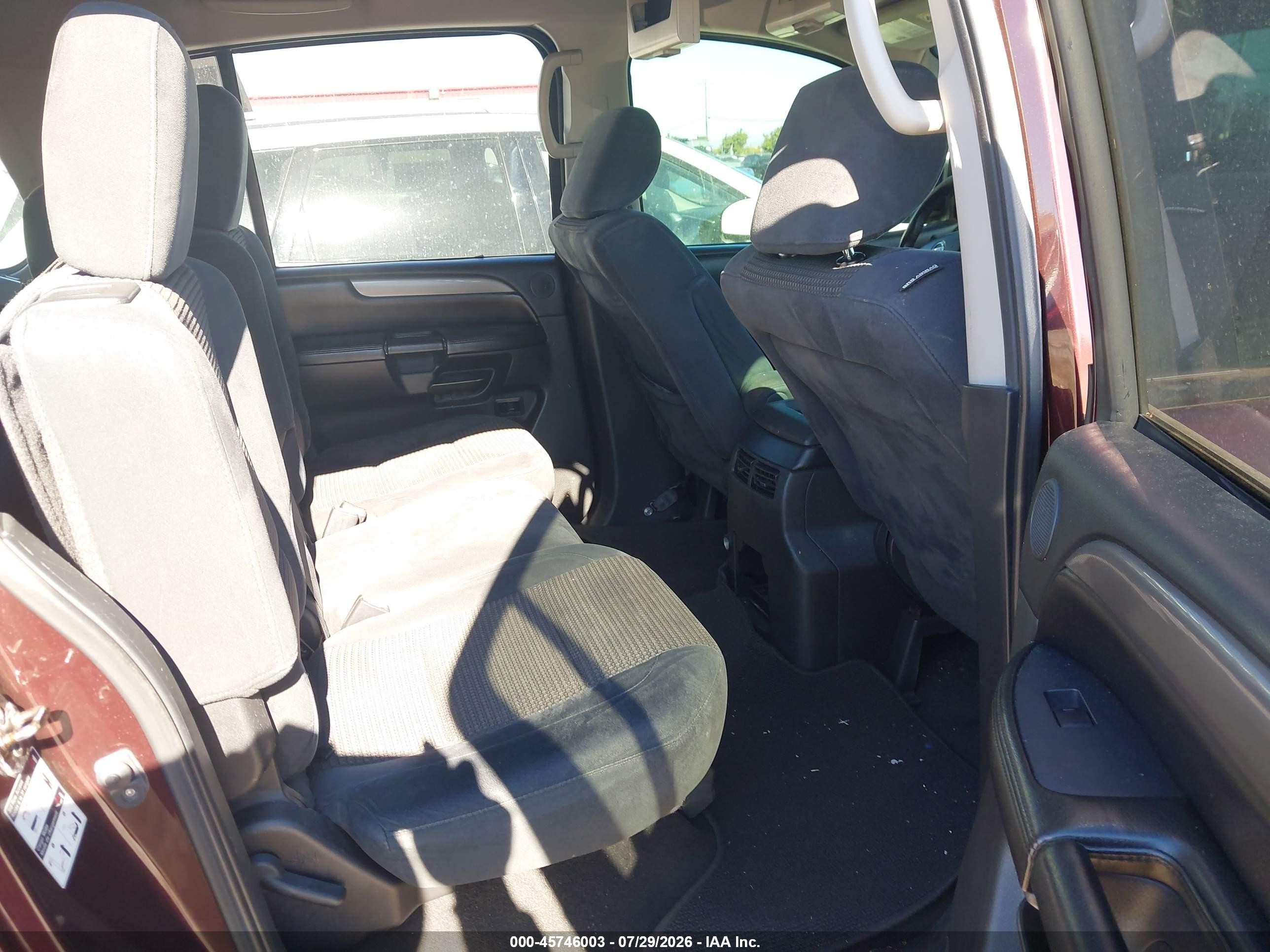 2013 Nissan Armada Sv Maroon vin: 5N1AA0NDXDN609890