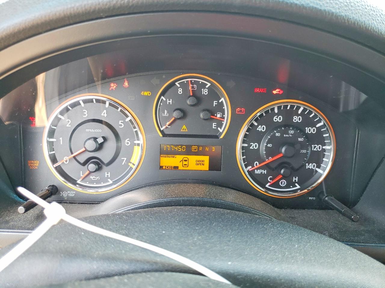 2011 Nissan Armada Platinum Gray vin: 5N1AA0NE2BN614734