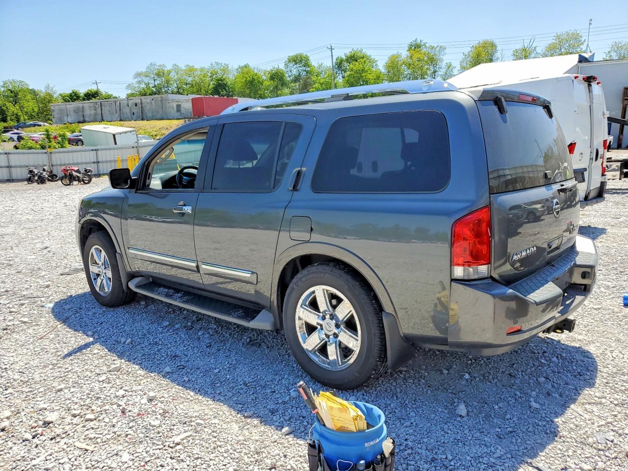 2011 Nissan Armada Platinum Gray vin: 5N1AA0NE3BN623443