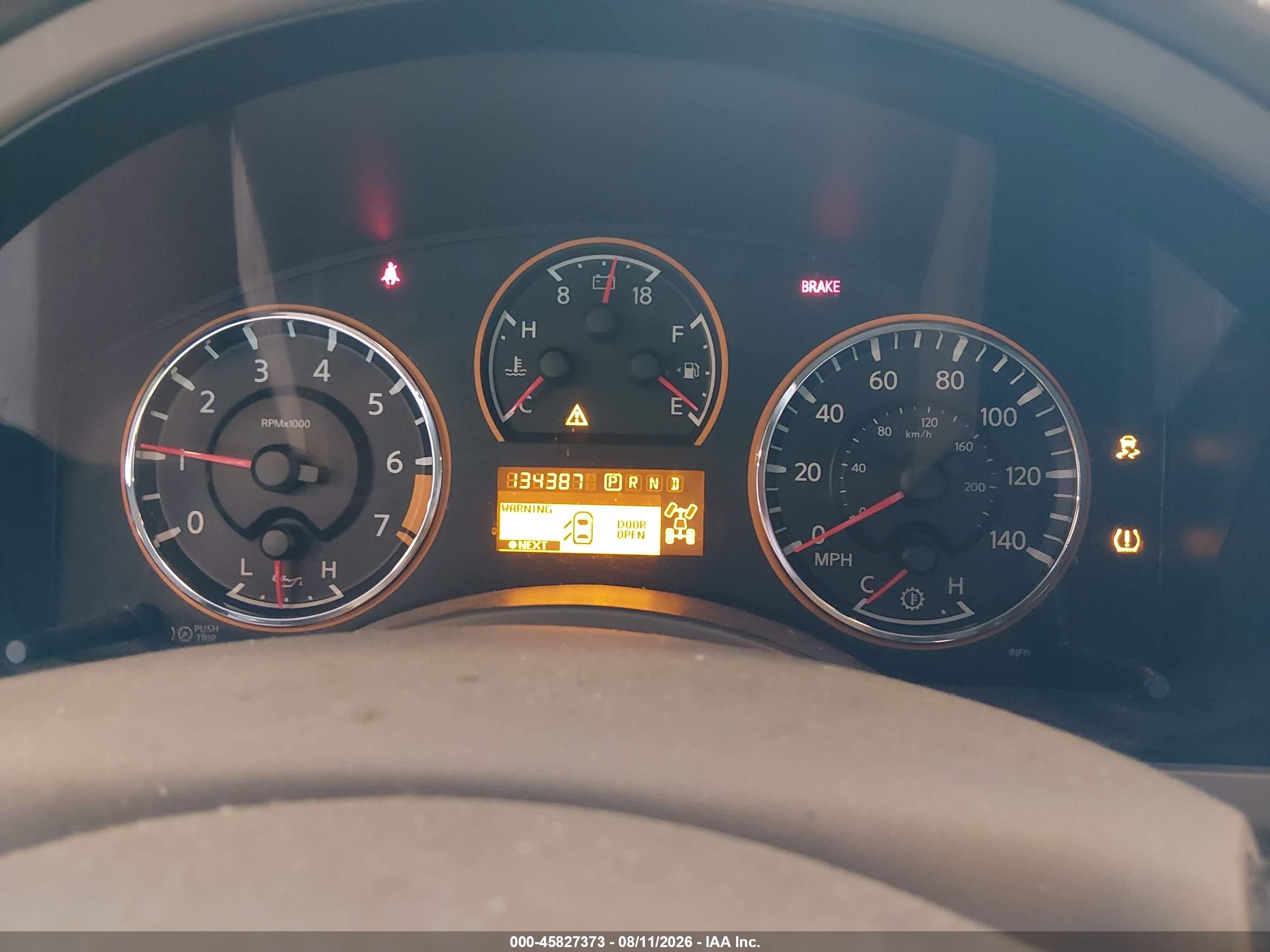 2015 Nissan Armada Platinum White vin: 5N1AA0NE3FN615283